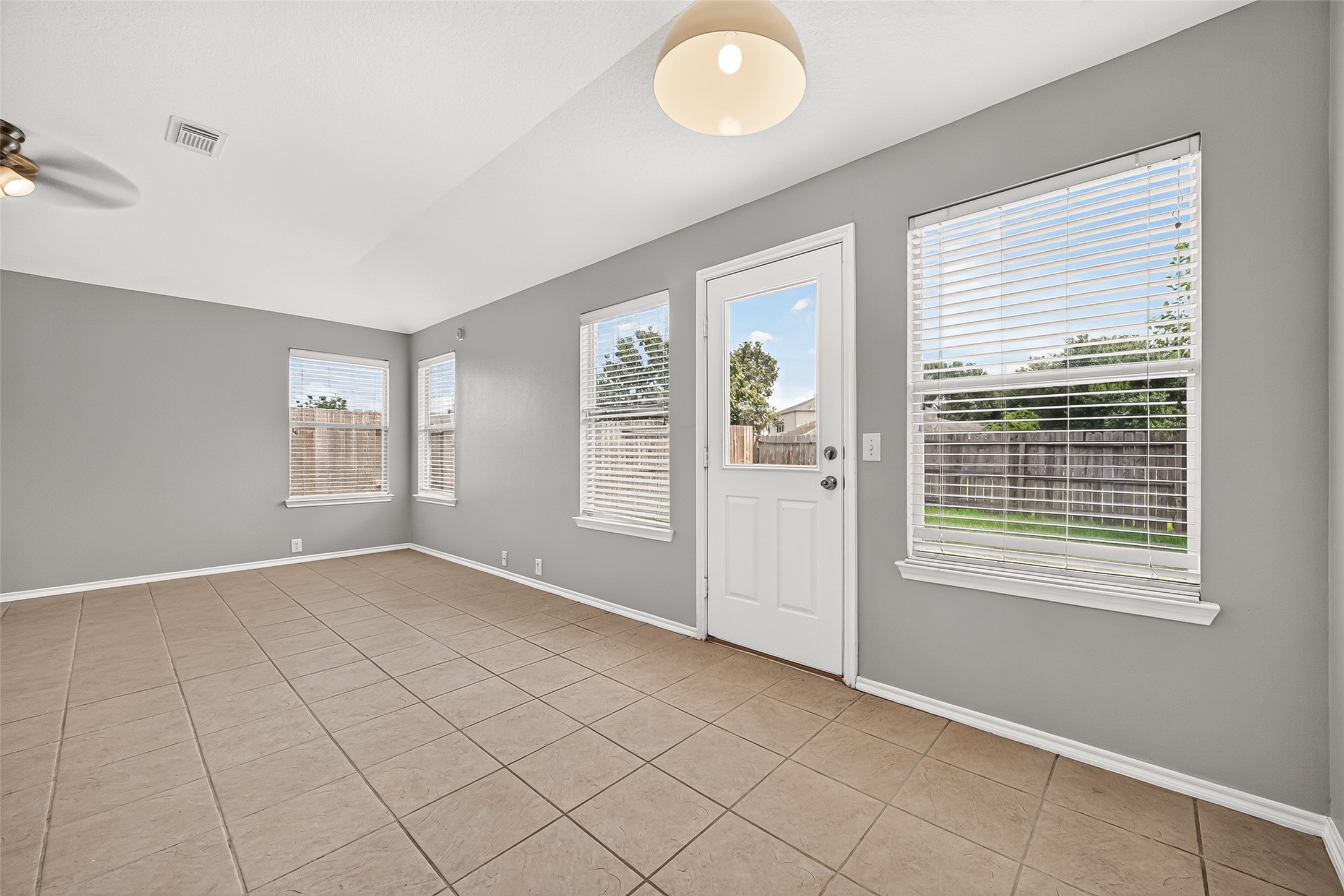 14922 Sugar Sweet Drive Property Photo 18