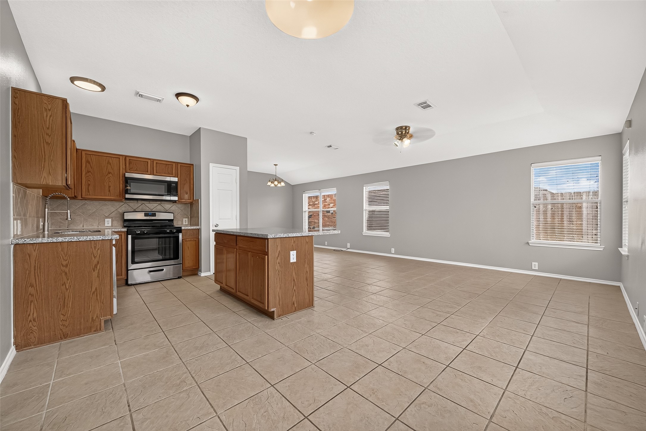14922 Sugar Sweet Drive Property Photo 19