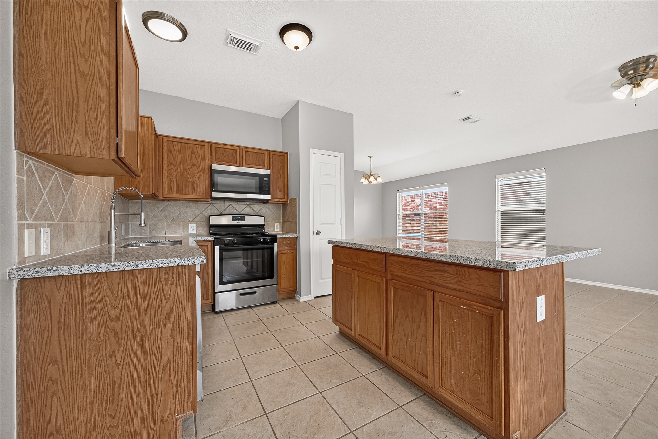 14922 Sugar Sweet Drive Property Photo 22