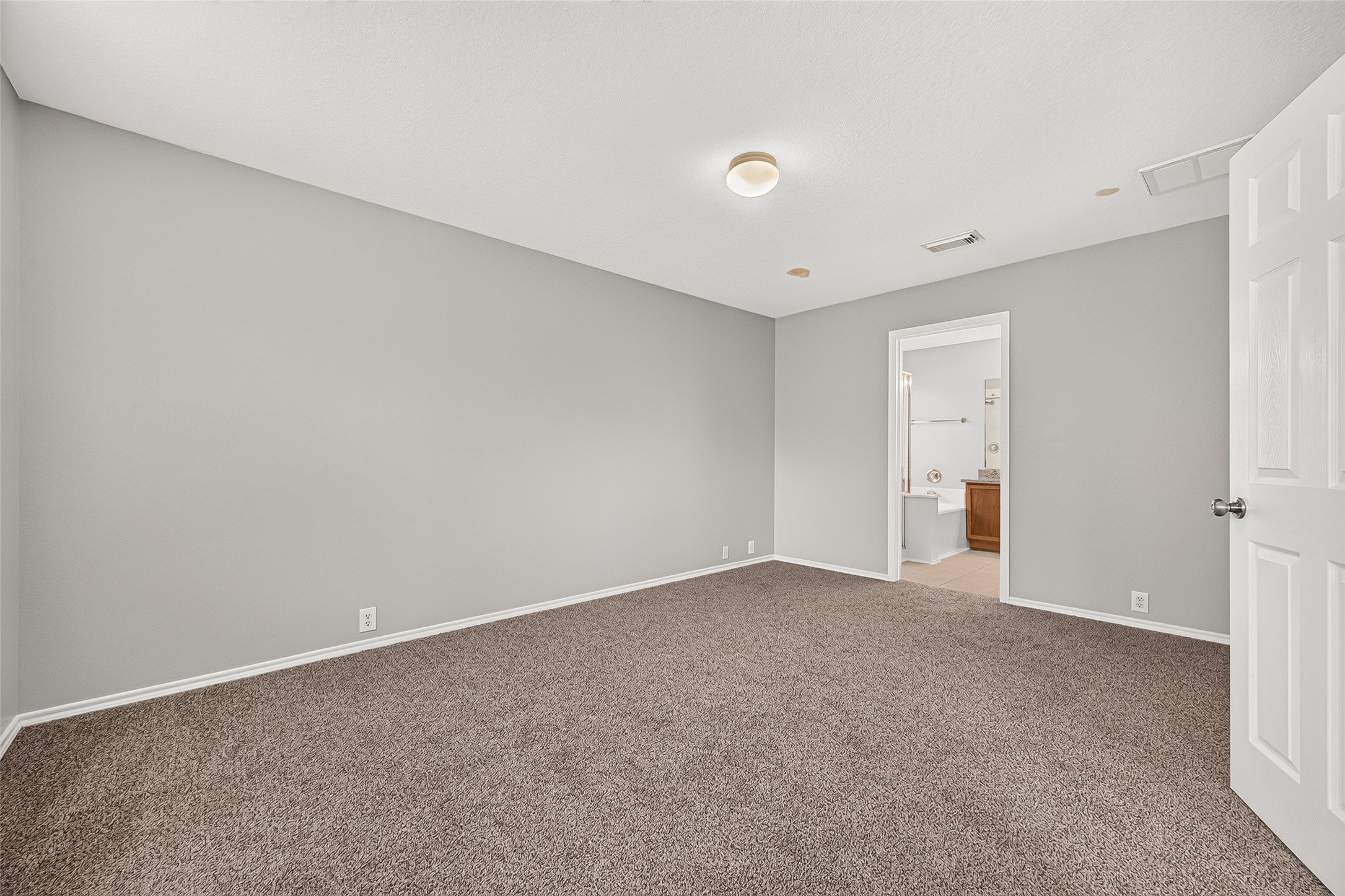 14922 Sugar Sweet Drive Property Photo 37