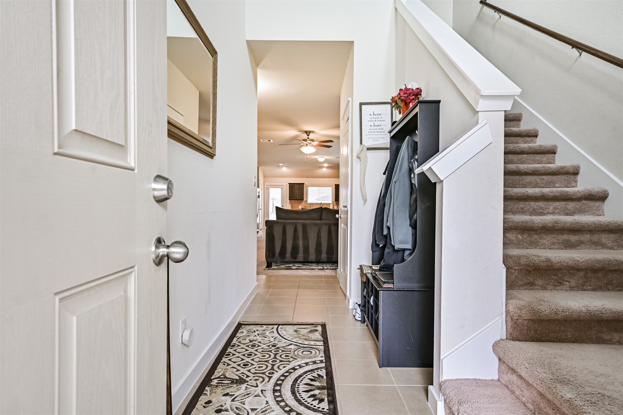 2518 Bernadino Drive Property Photo 4