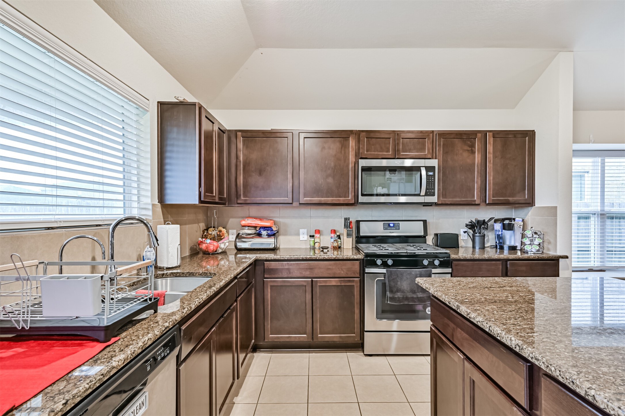 2518 Bernadino Drive Property Photo 6
