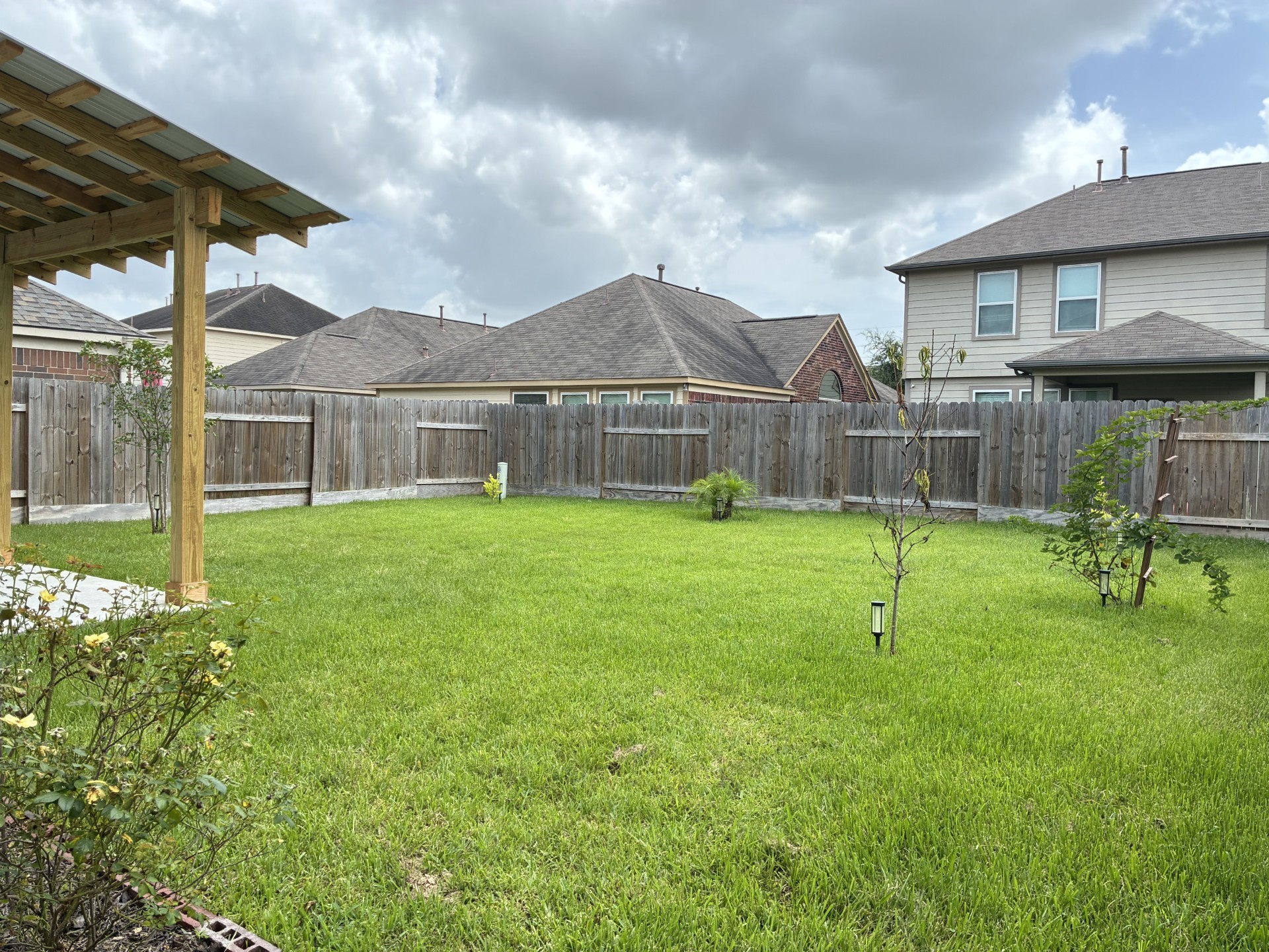 2588 Hallmark Oak Street Property Photo 13