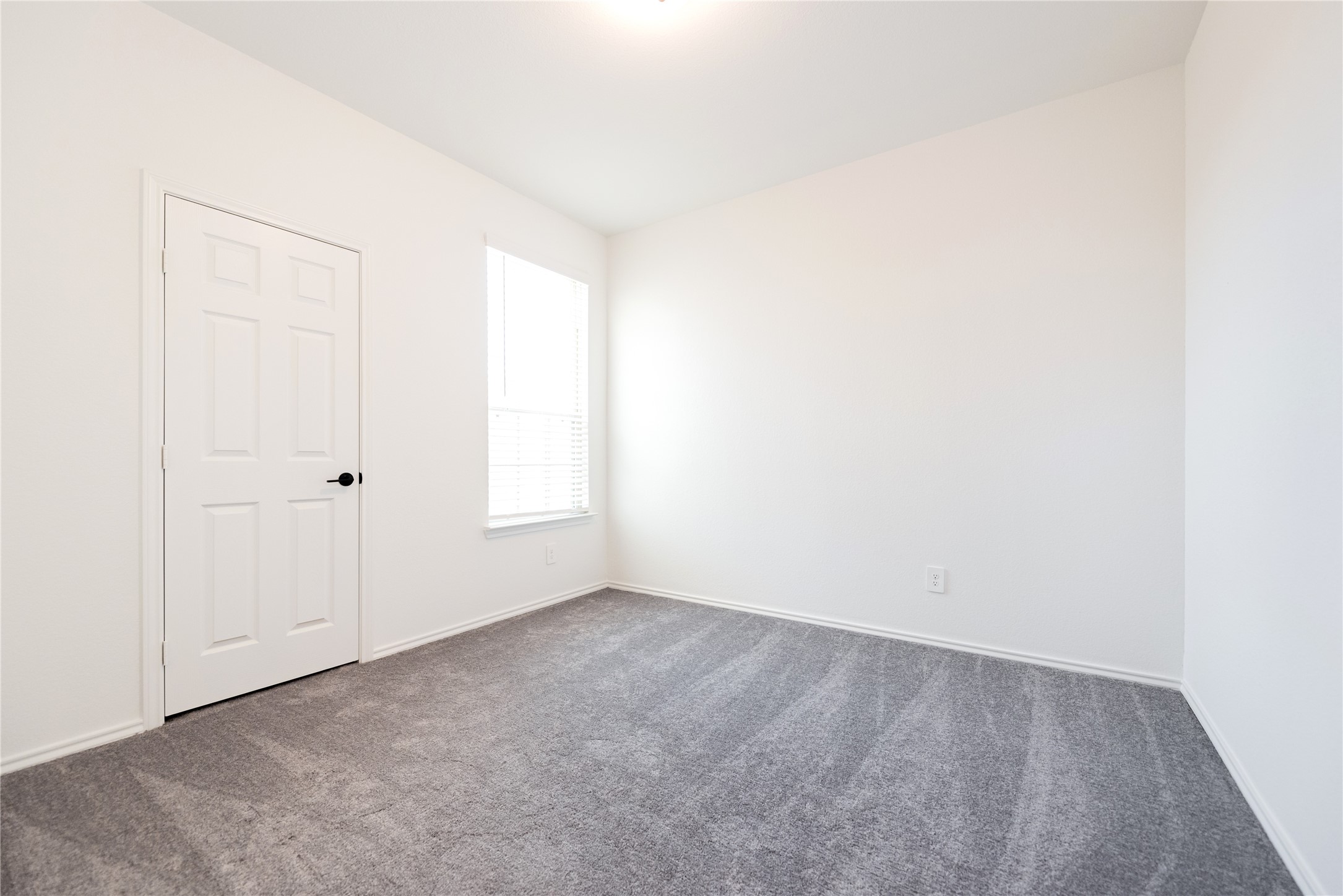 10411 Harmon Smith Drive Property Photo 21