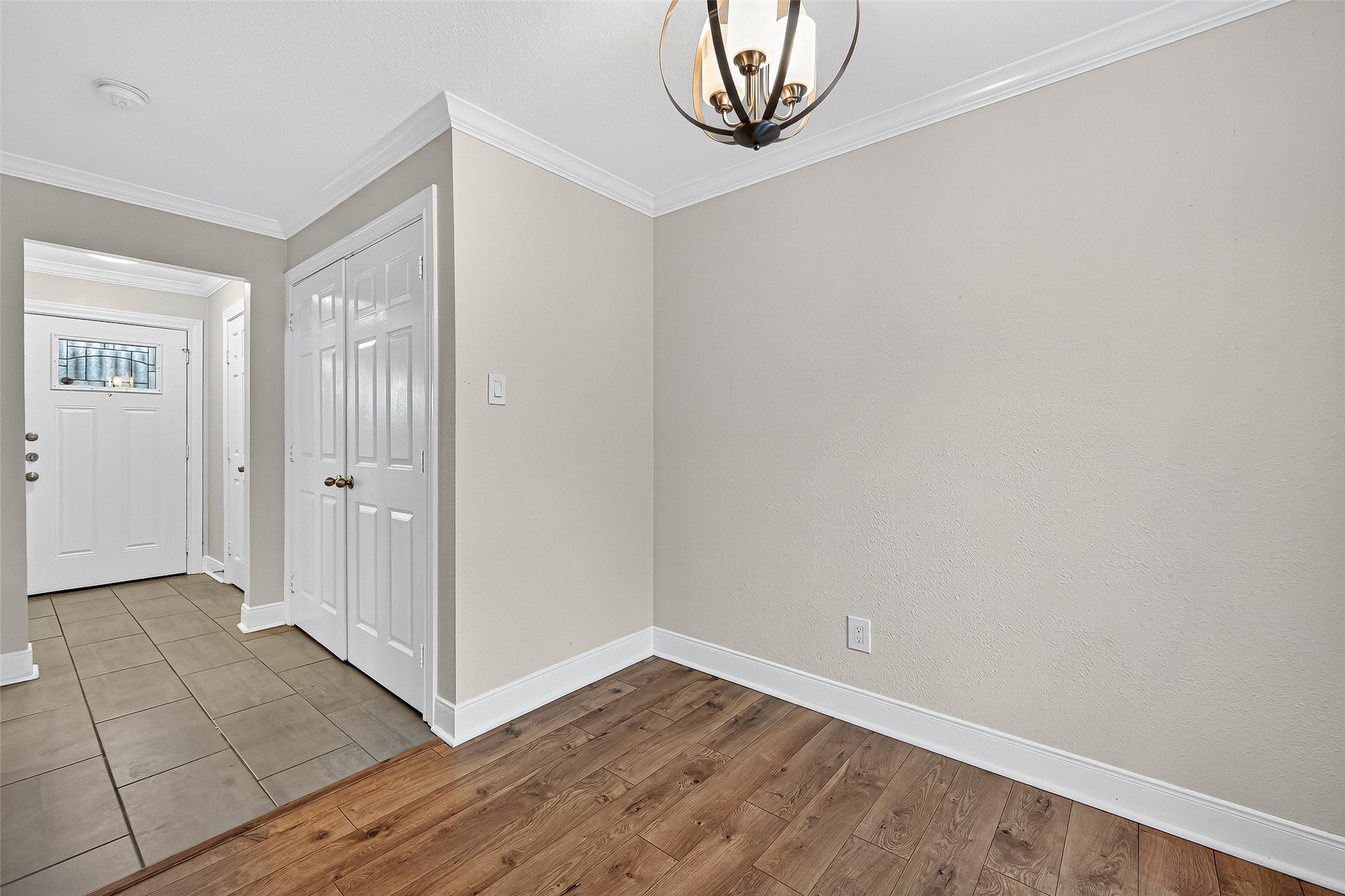 711 Worthshire Street Property Photo 7