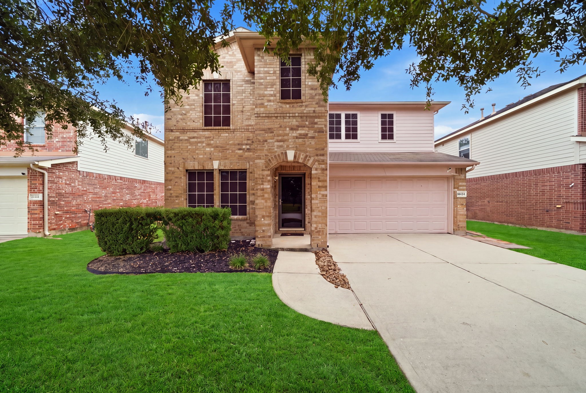 24434 Cornell Park Lane Property Photo 1