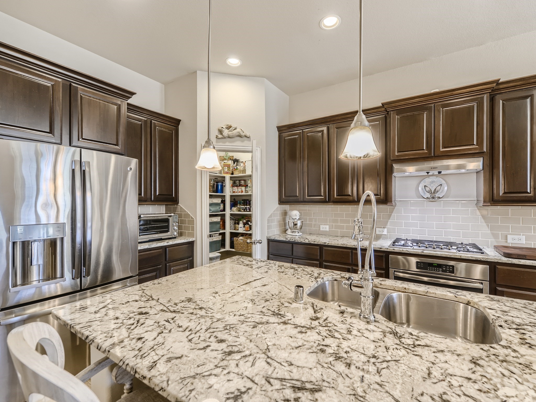 5814 Chaste Court Property Photo 13