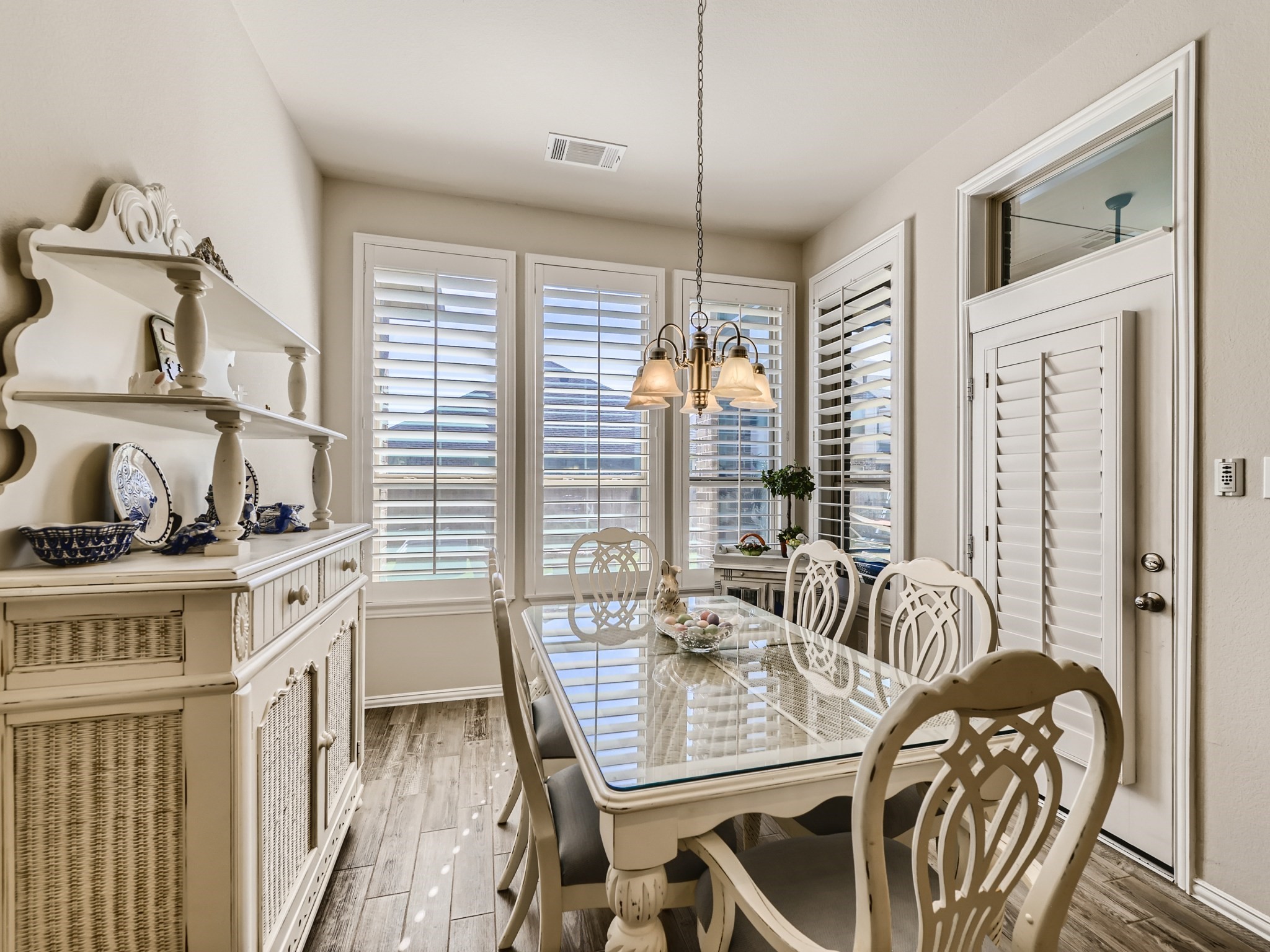 5814 Chaste Court Property Photo 15