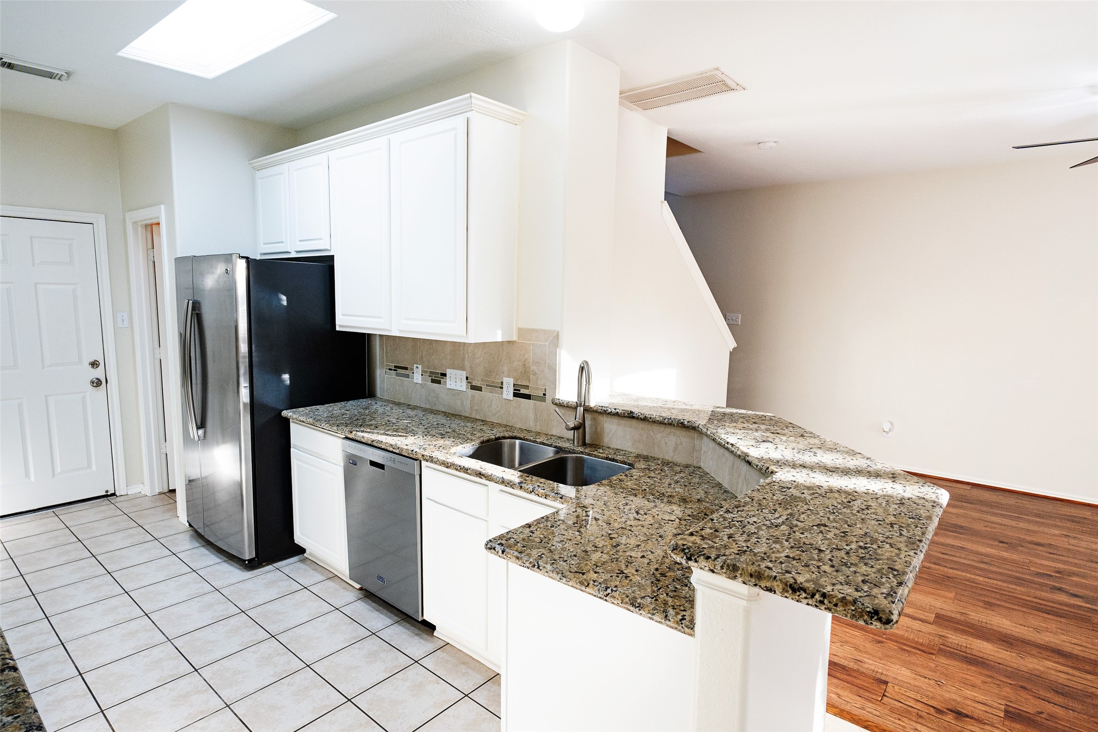 11 Summerhaze Circle Property Photo 8
