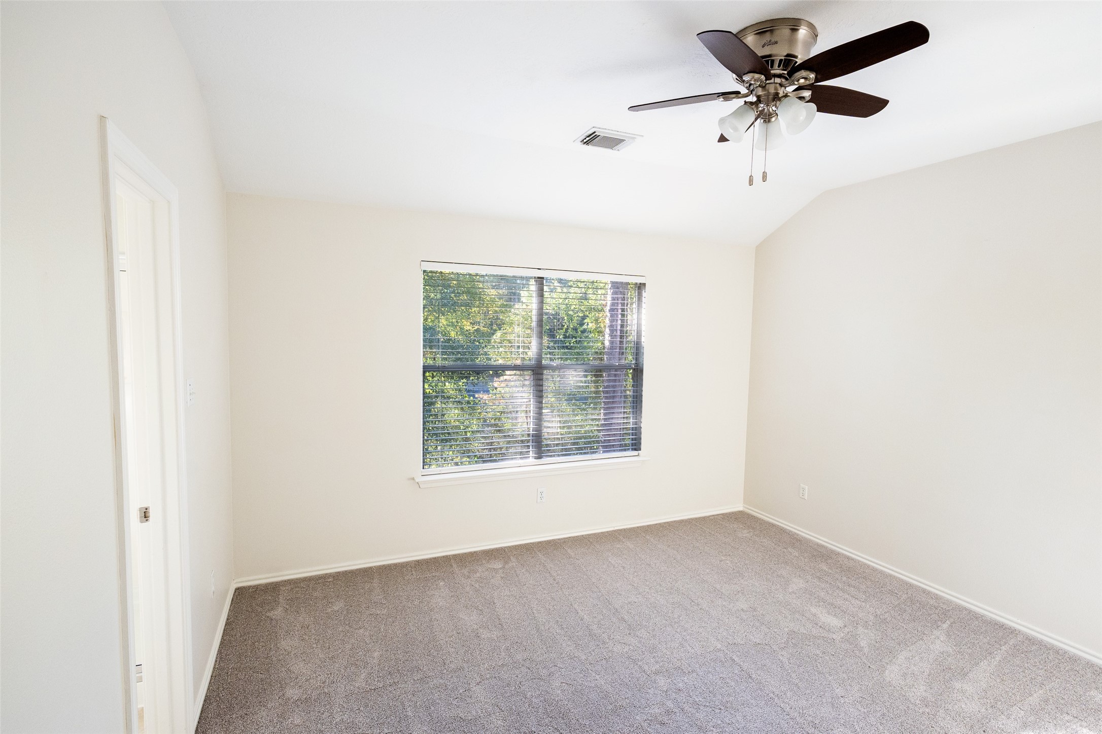 11 Summerhaze Circle Property Photo 22