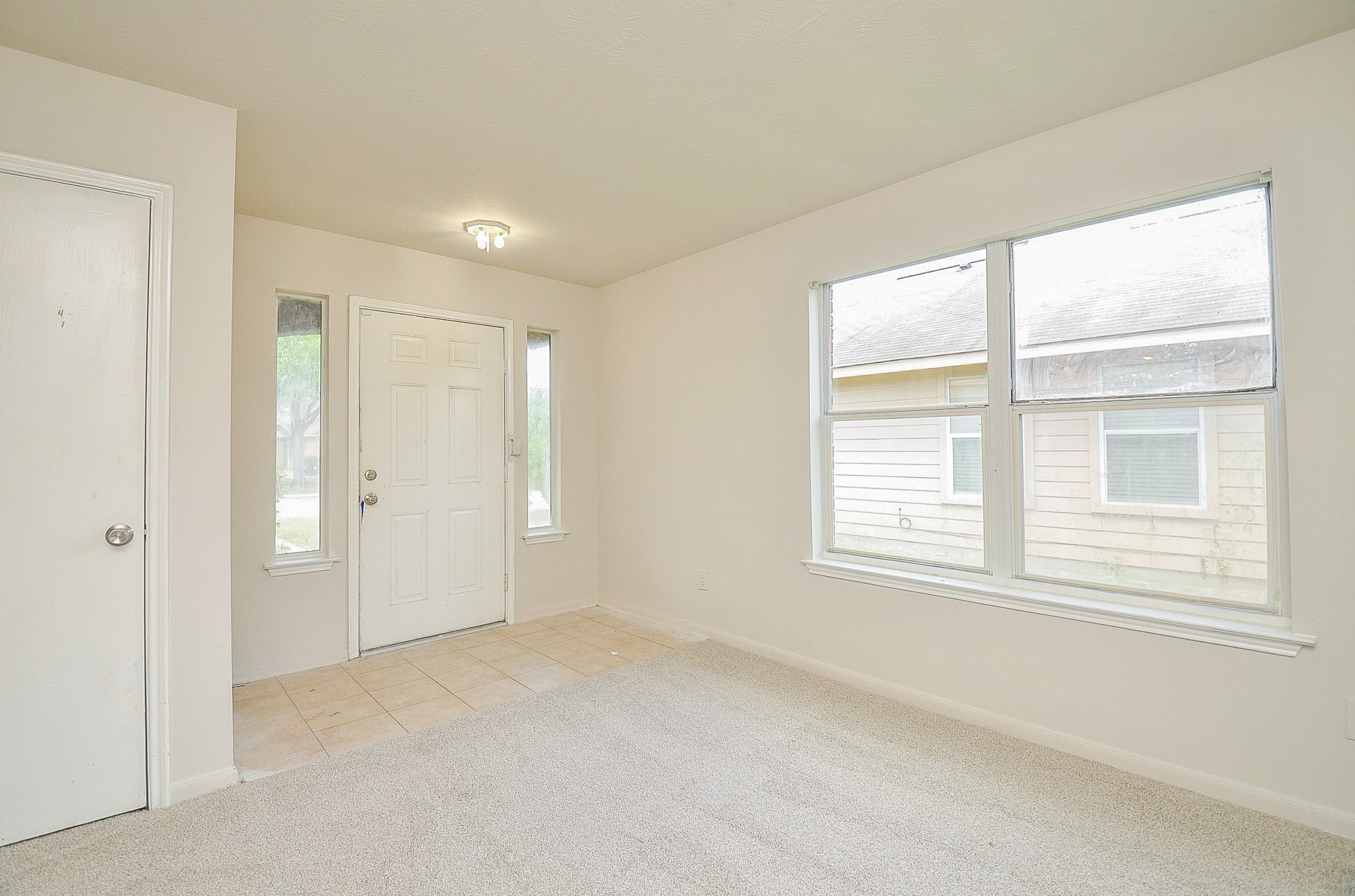 20726 Hardwick Oaks Drive Property Photo 4