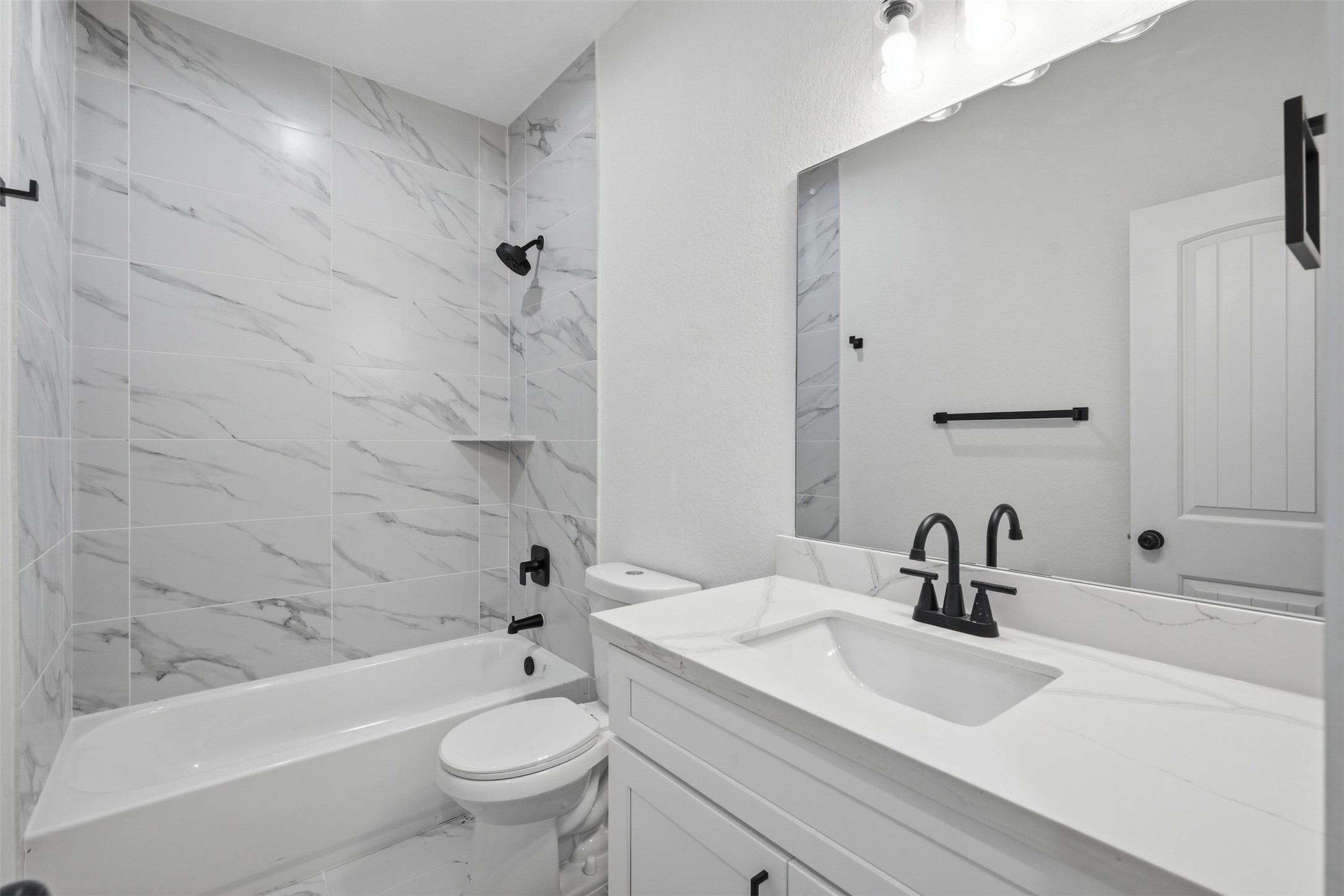 428 Rhode Island Street B Property Photo 13