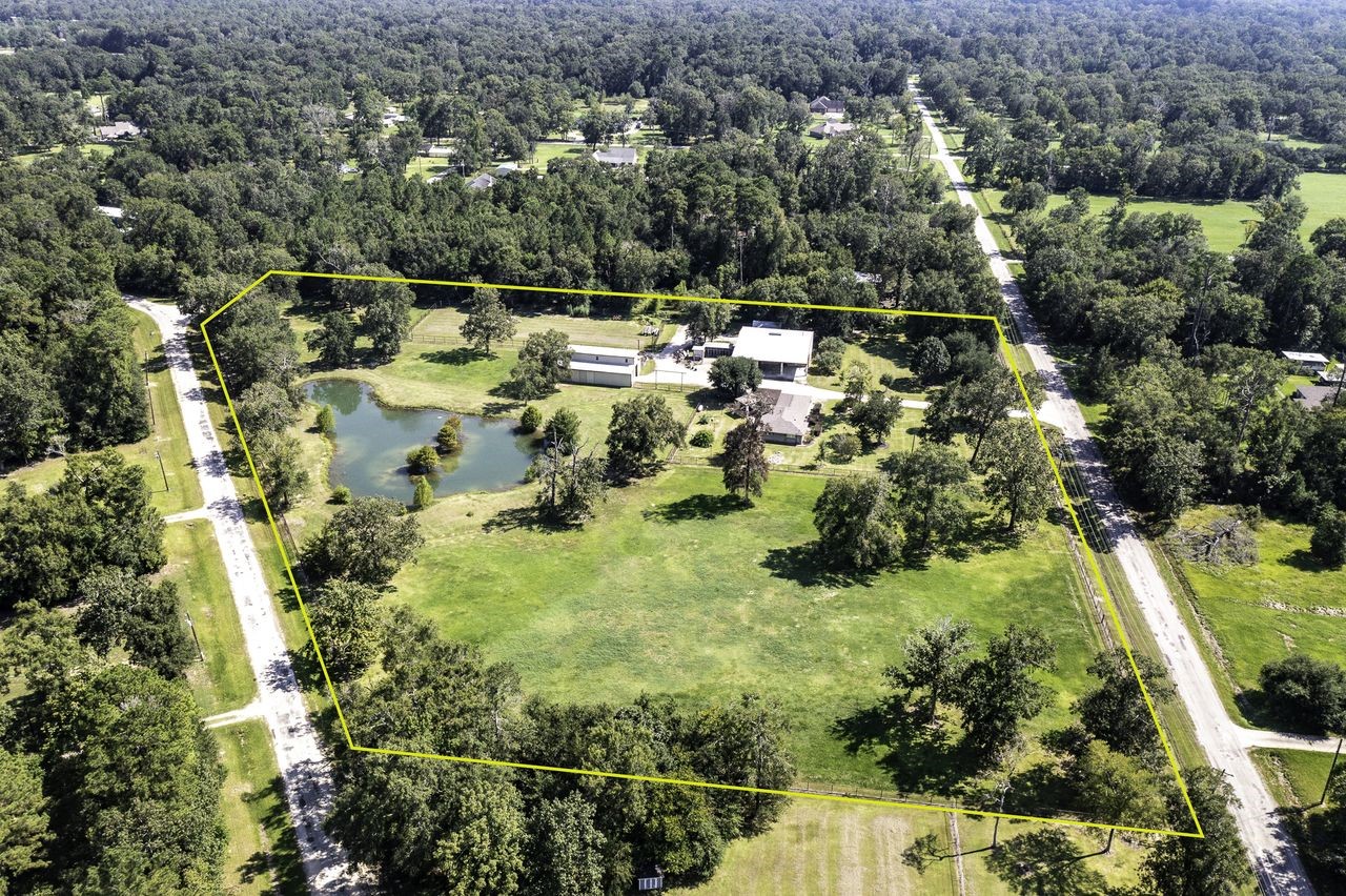 237 County Road 6510 Property Photo