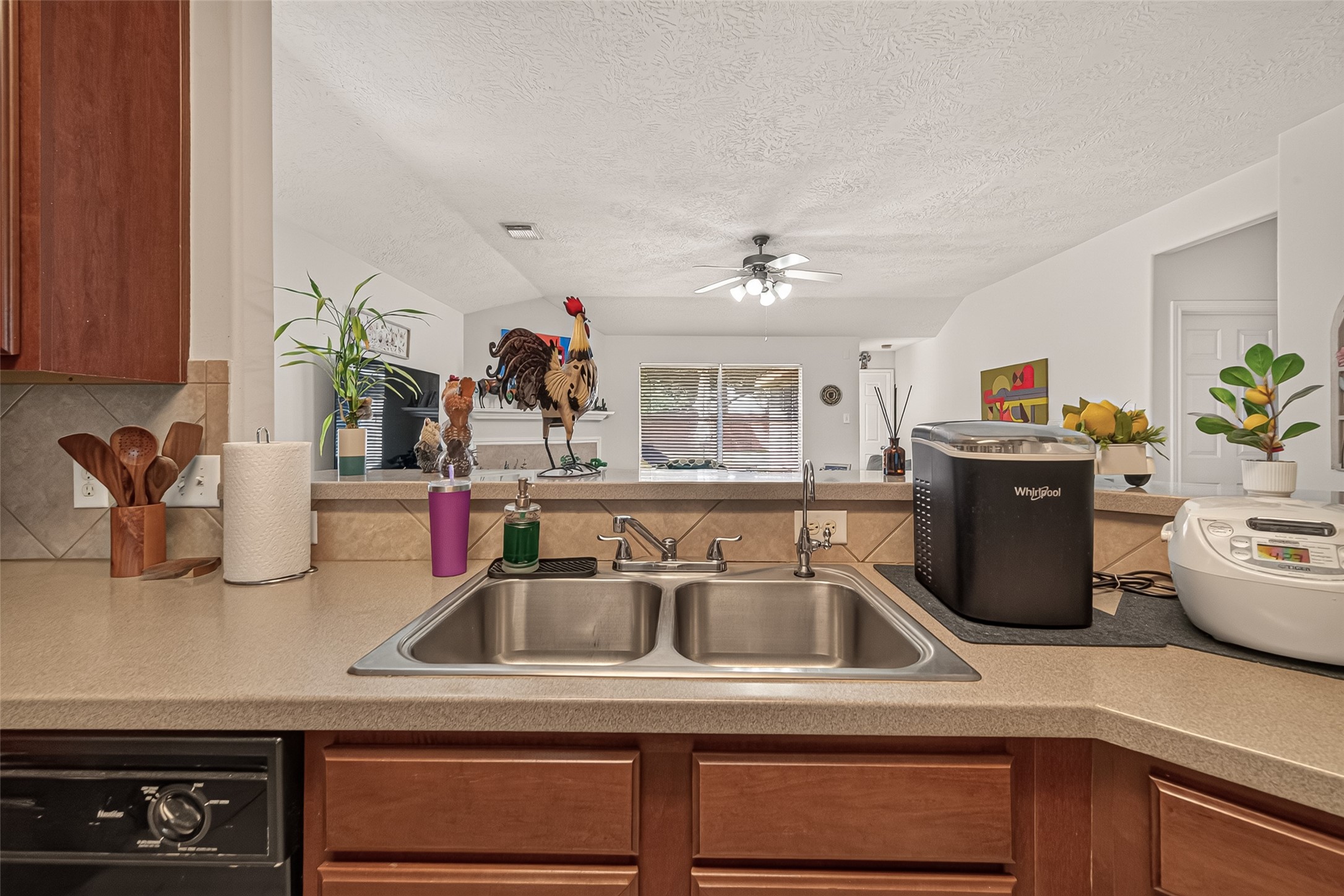 26910 Kingston Glen Lane Property Photo 17