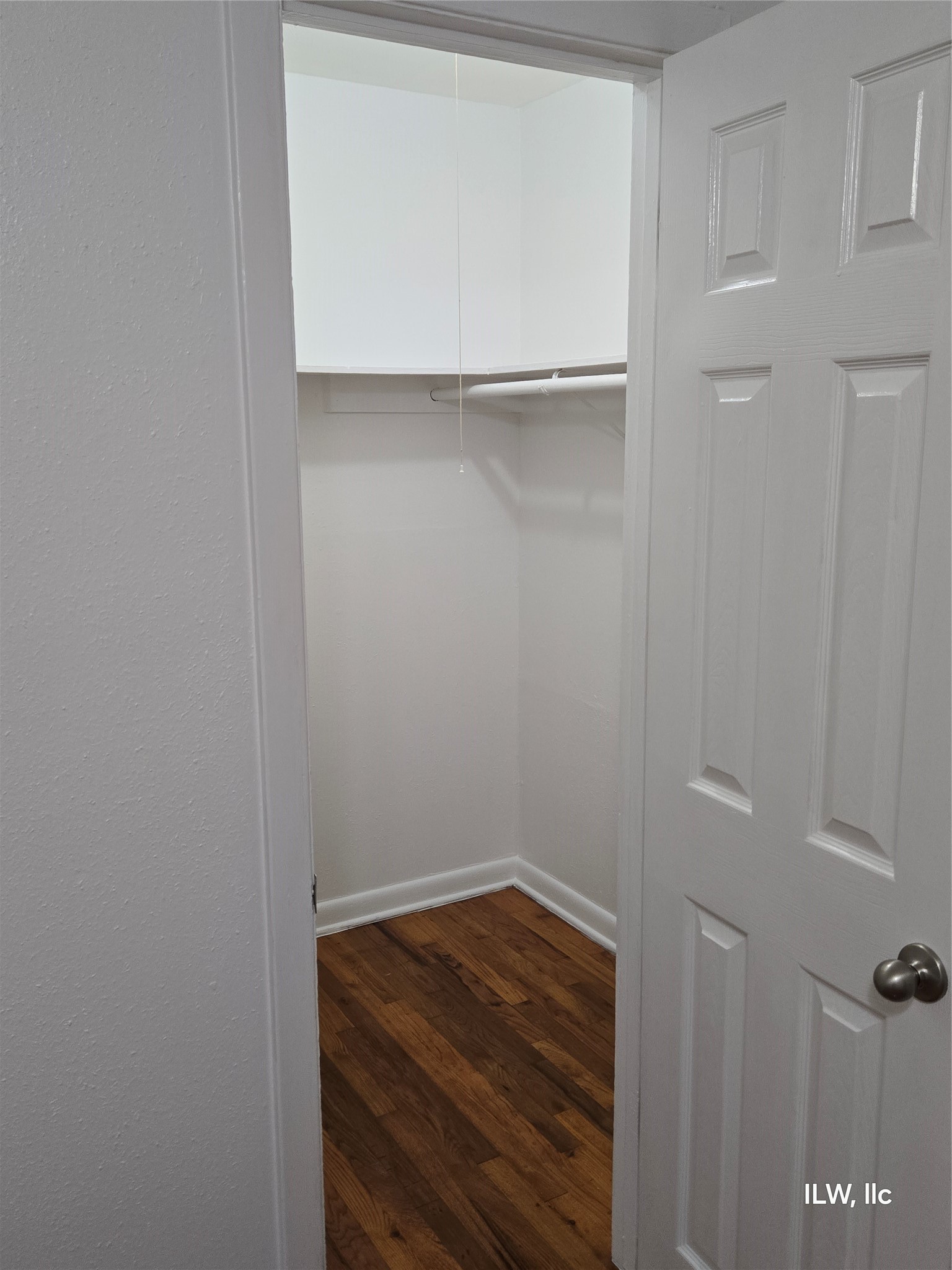 301 Avondale Street 28 Property Photo 17