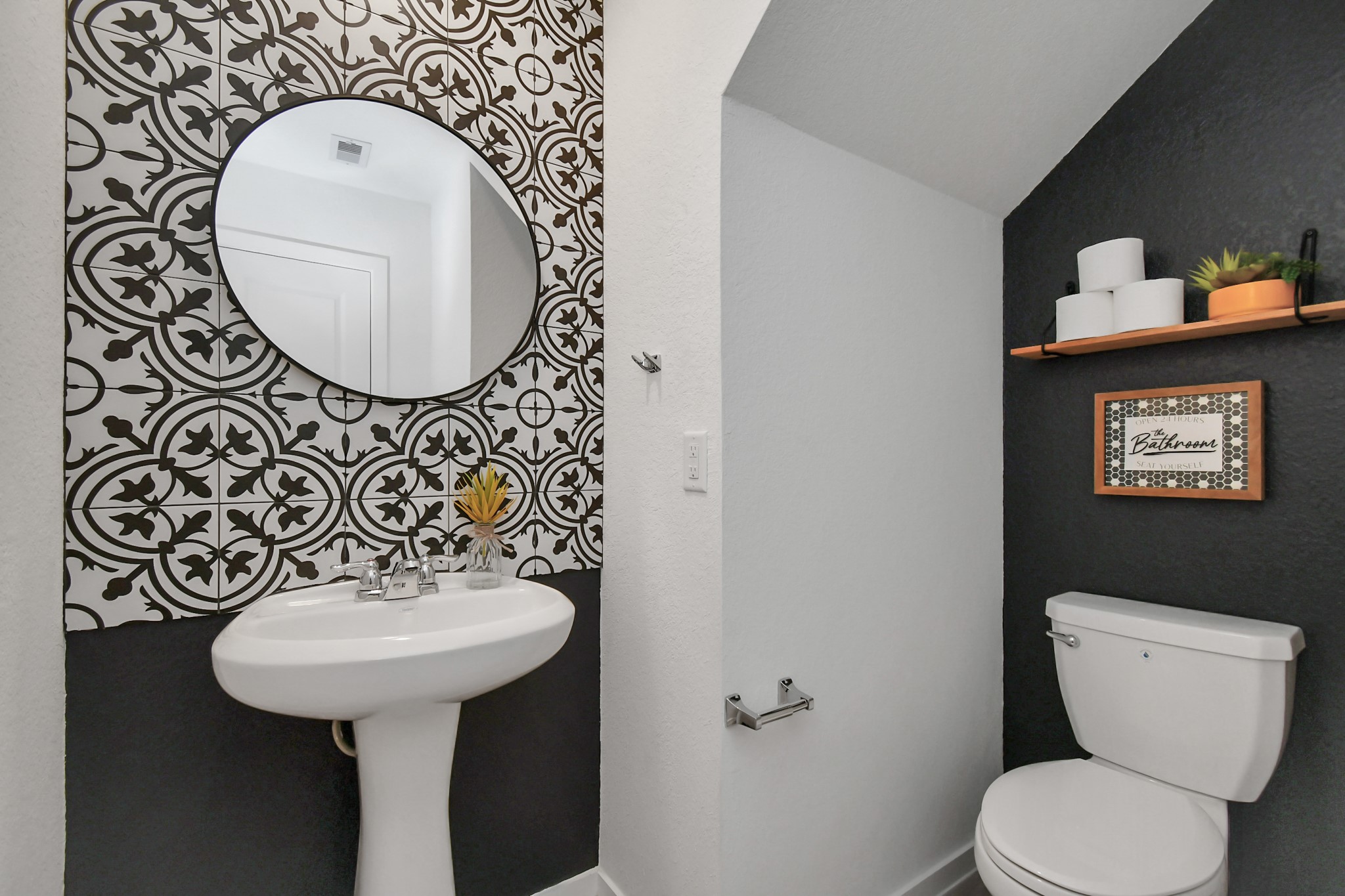 21377 Carosella Drive Property Photo 11