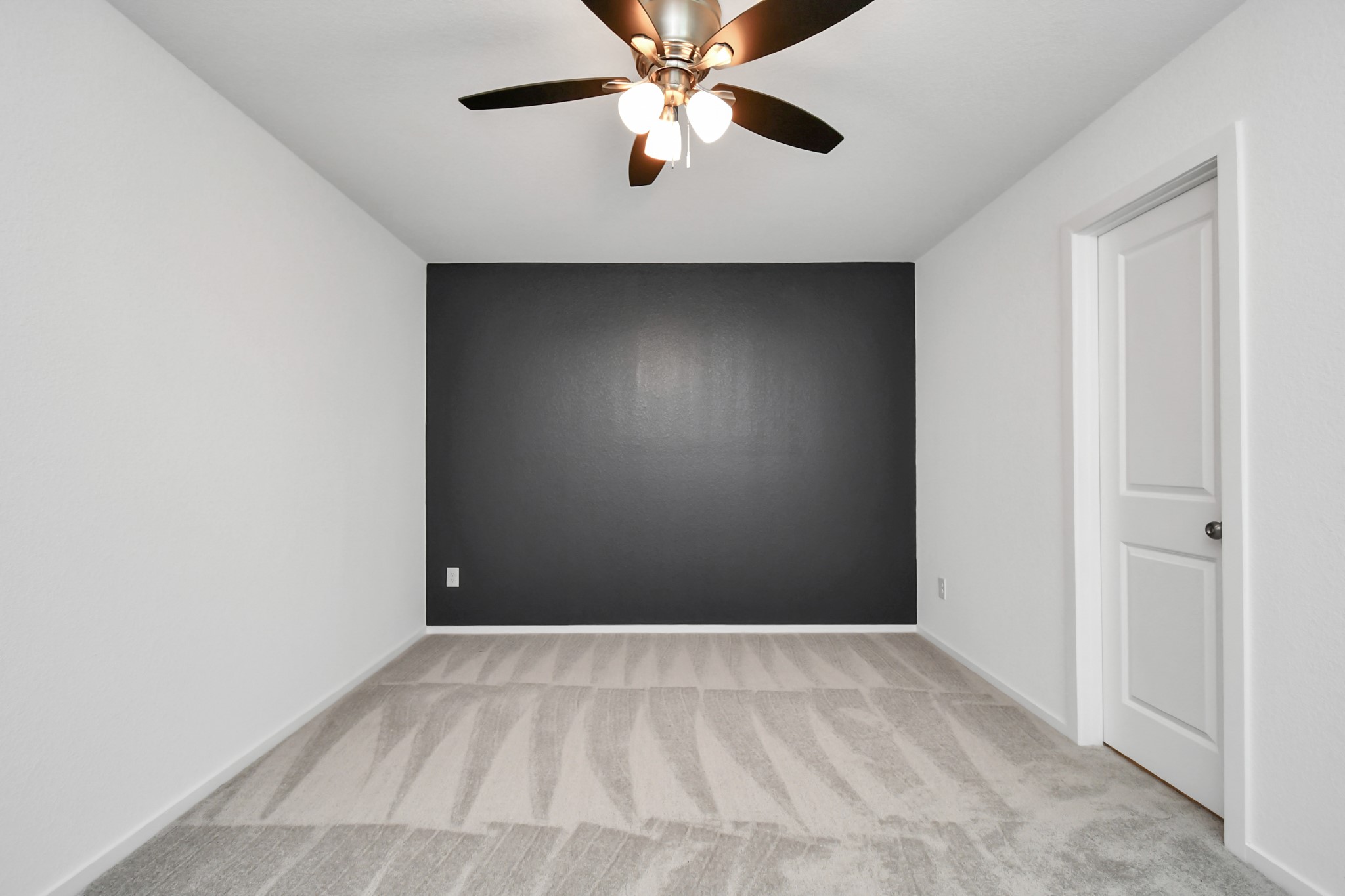 21377 Carosella Drive Property Photo 12