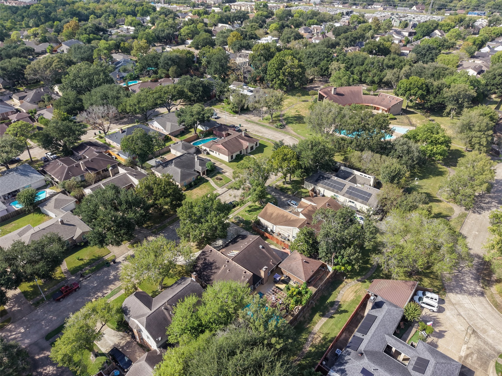 10831 Valley Hills Drive Property Photo 36