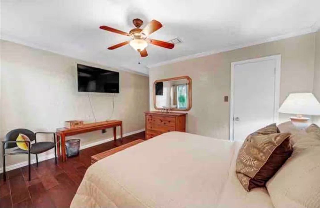 2526 Creekway Circle Property Photo 32