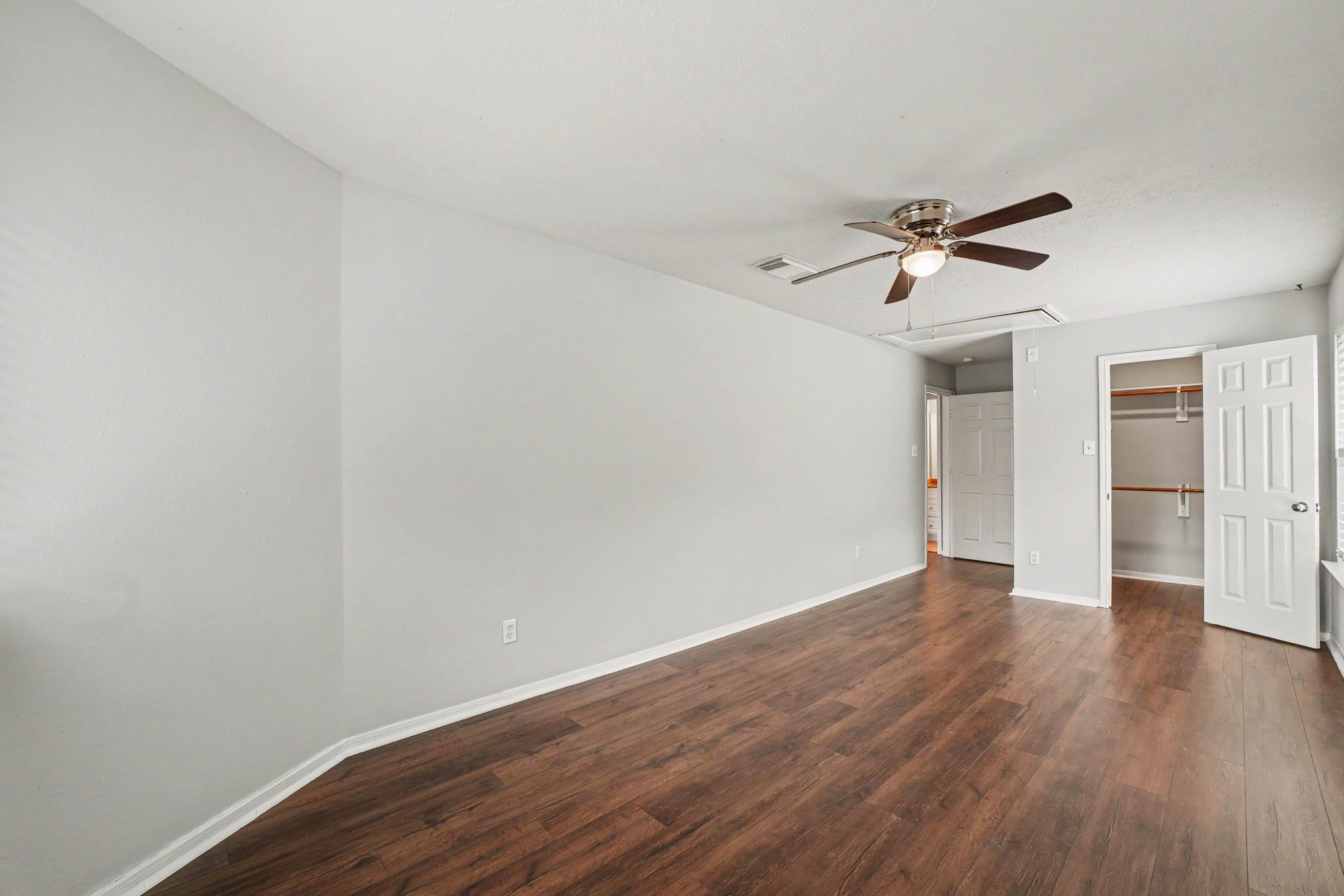 21415 Santa Clara Drive Property Photo 18