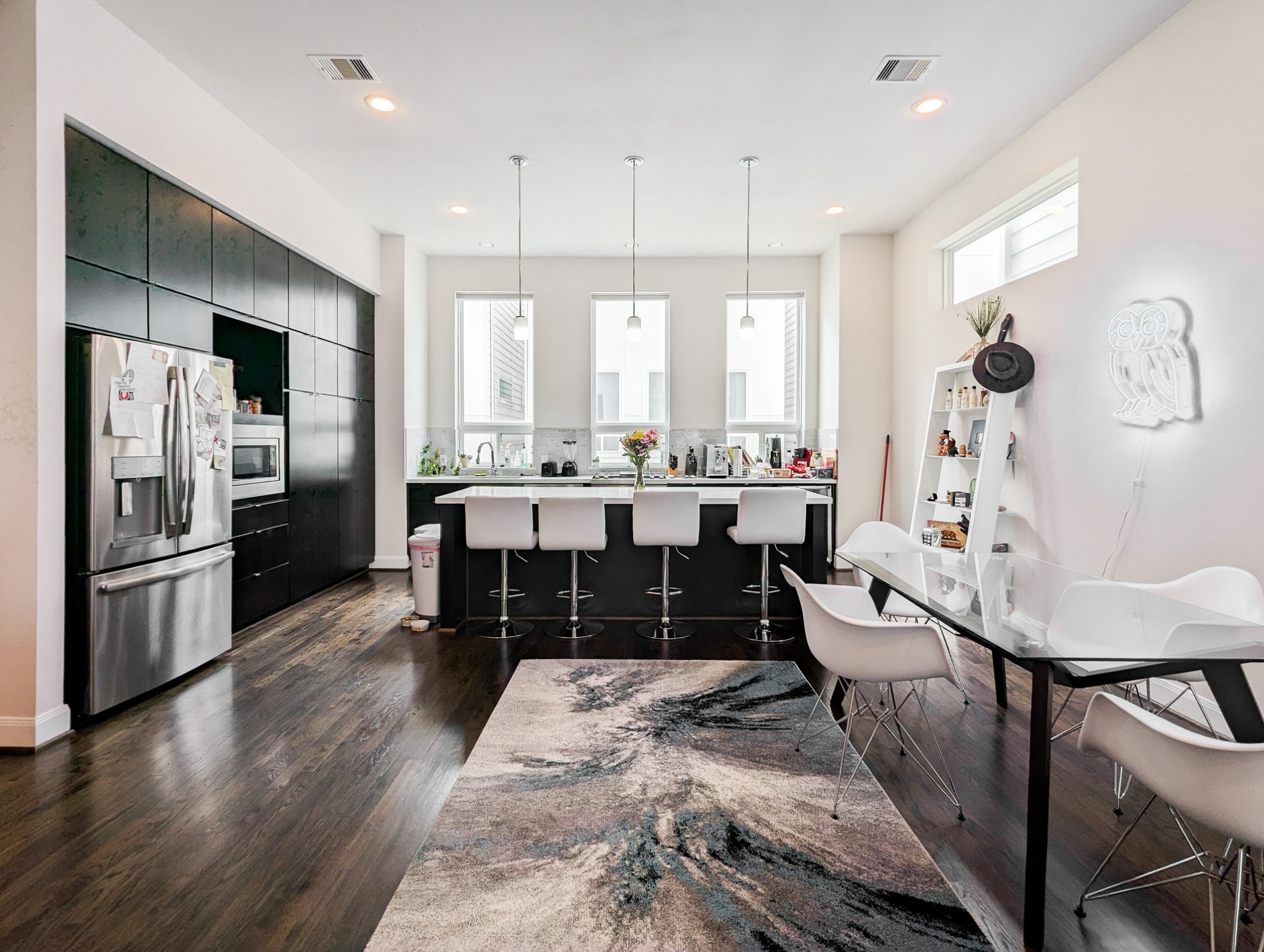 3117 Leeland Street Property Photo 9