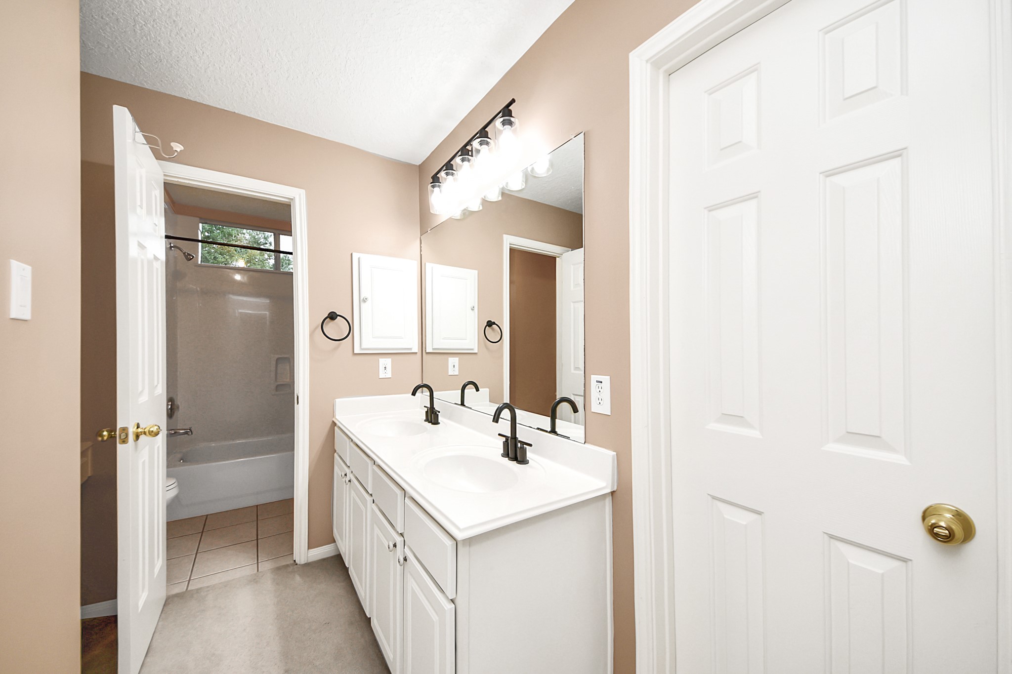 1414 Grand Haven Lane Property Photo 33