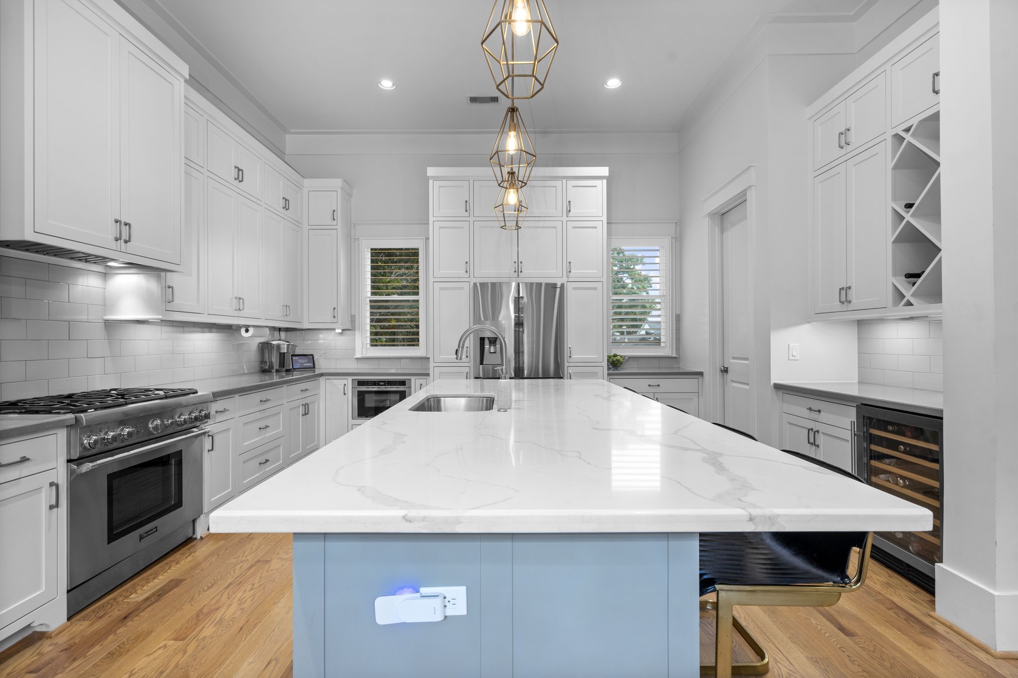 208 Aurora Street B Property Photo 17