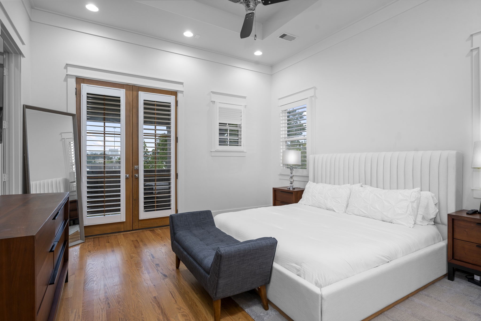 208 Aurora Street B Property Photo 33