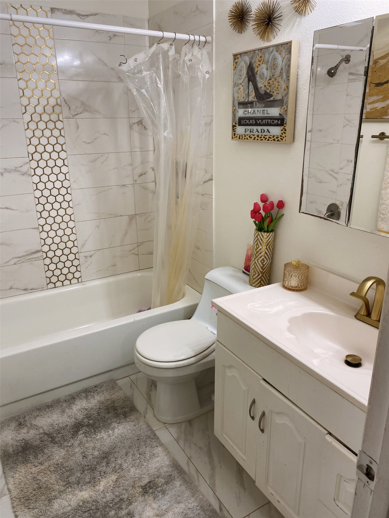 10022 Bell Towne Drive Property Photo 6