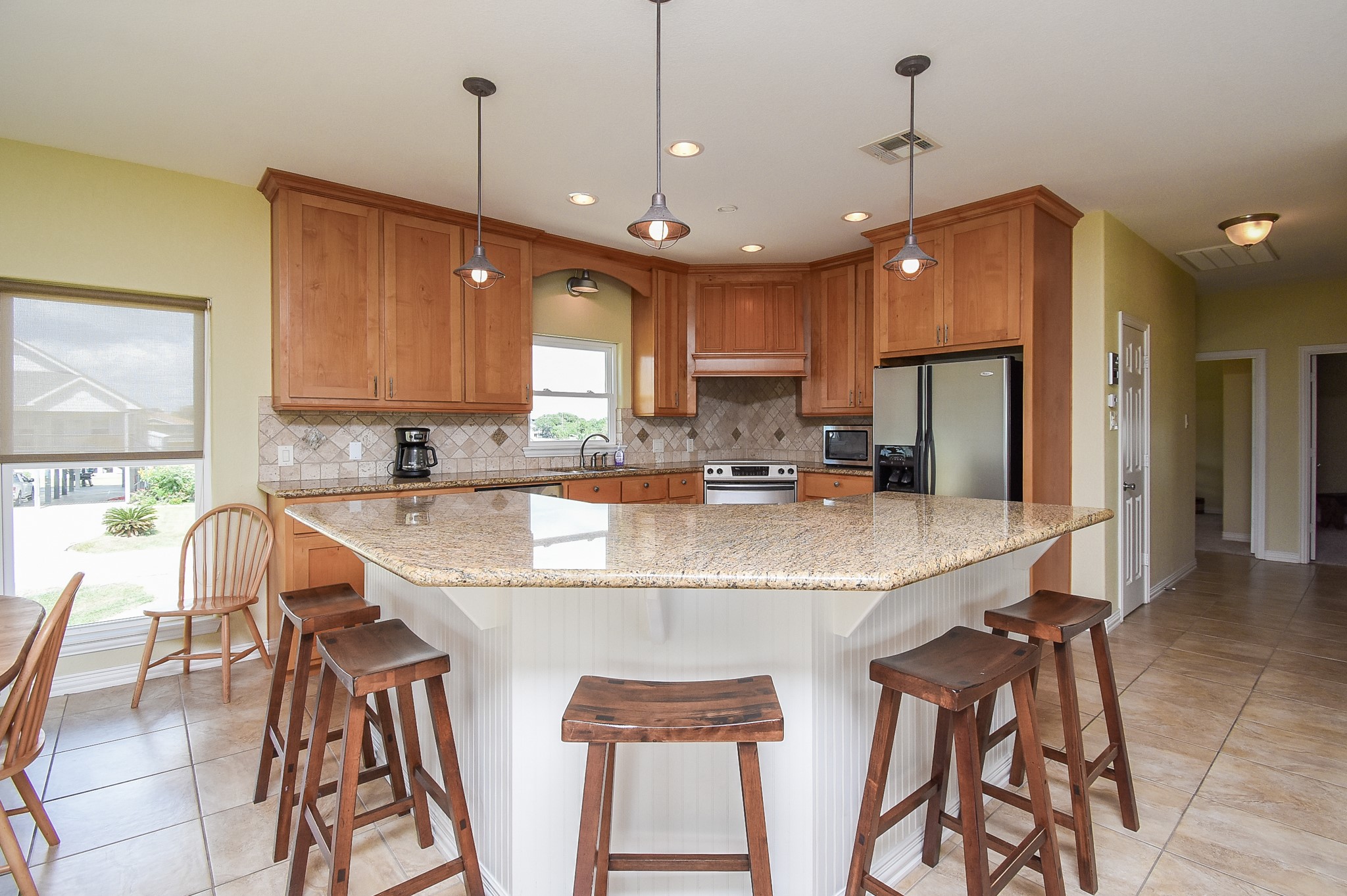 1588 W Bayshore Drive Property Photo 21