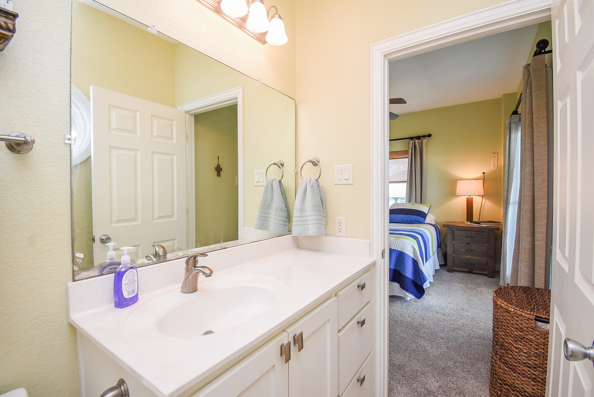 1588 W Bayshore Drive Property Photo 29