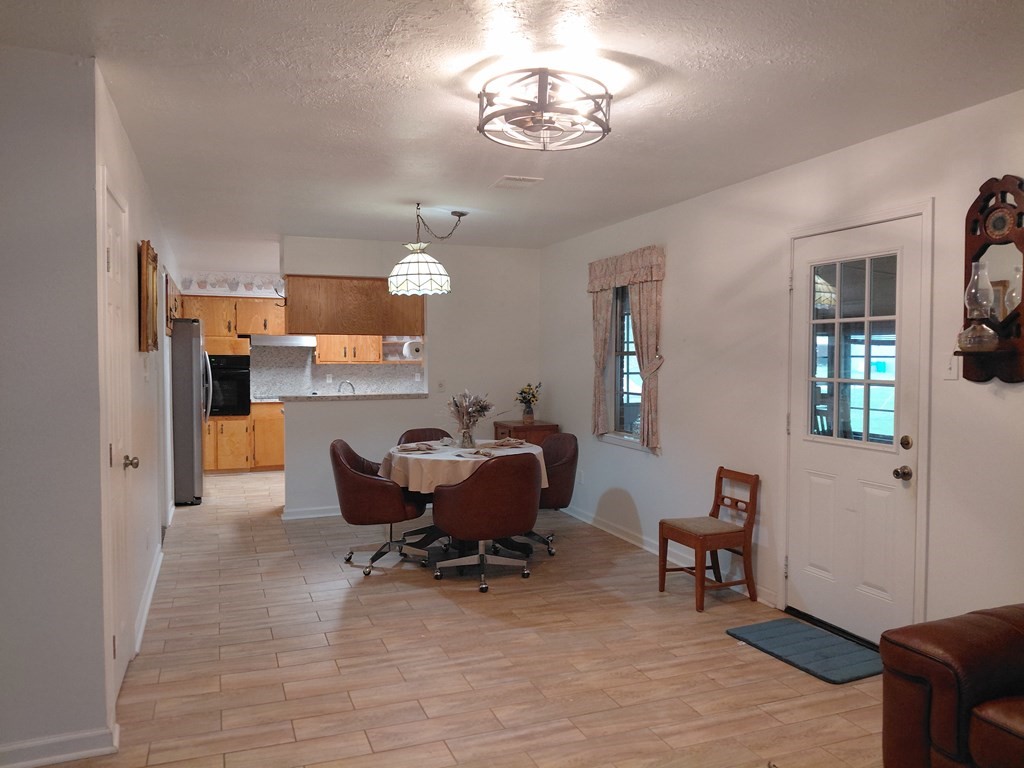 1518 Avenue B Property Photo 14