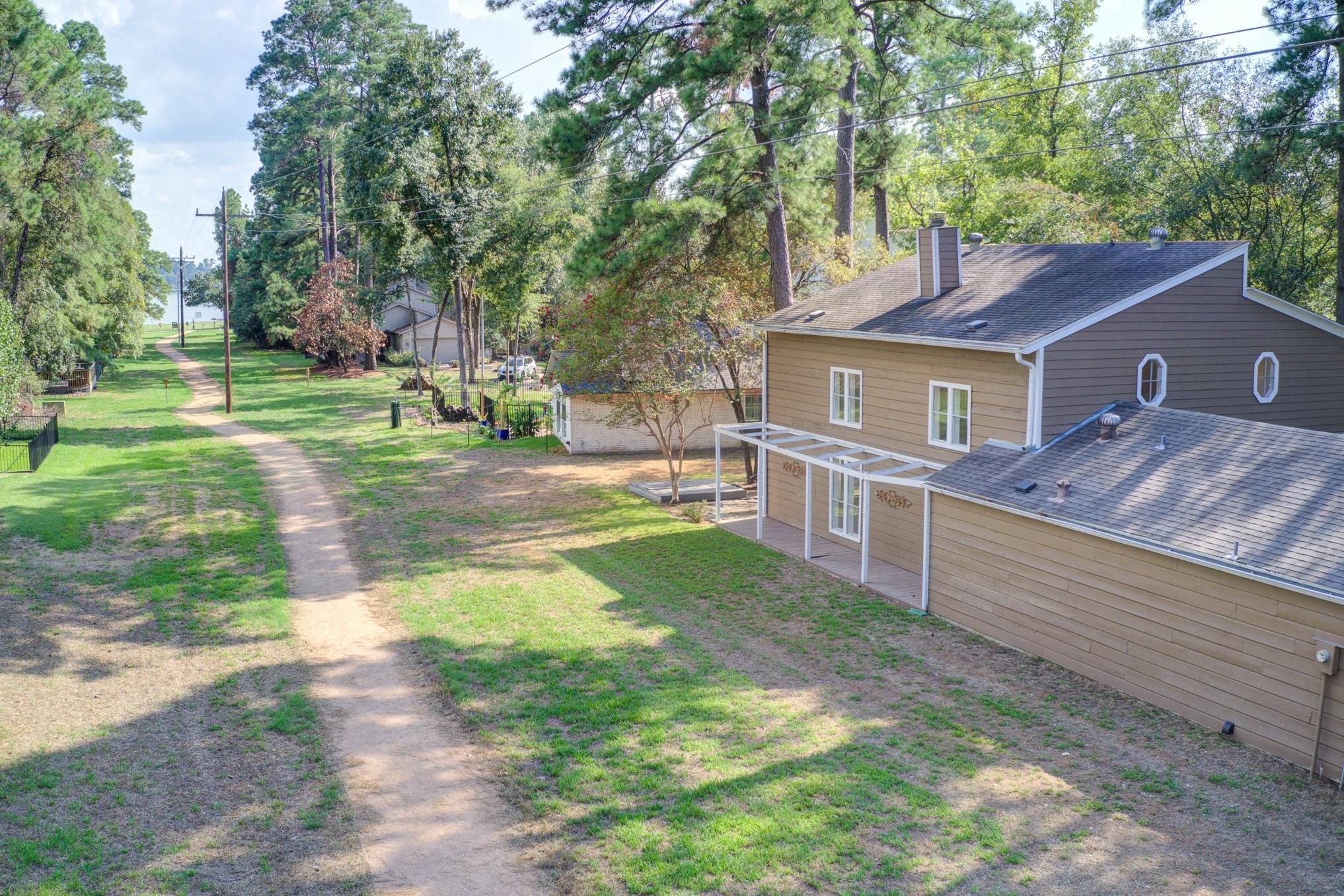 11630 Twain Drive Property Photo 6