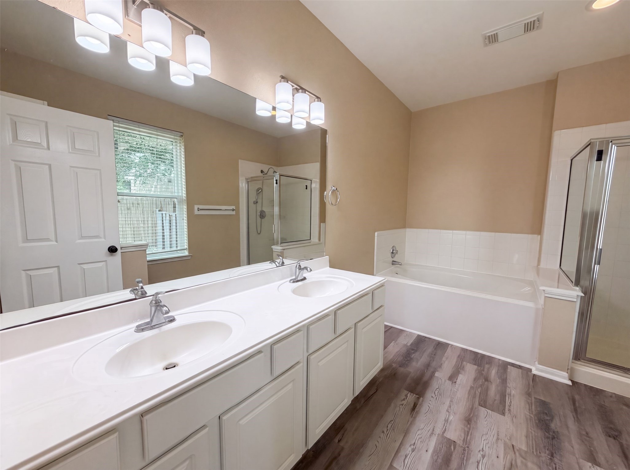 16507 Cypress Brook Court Property Photo 14