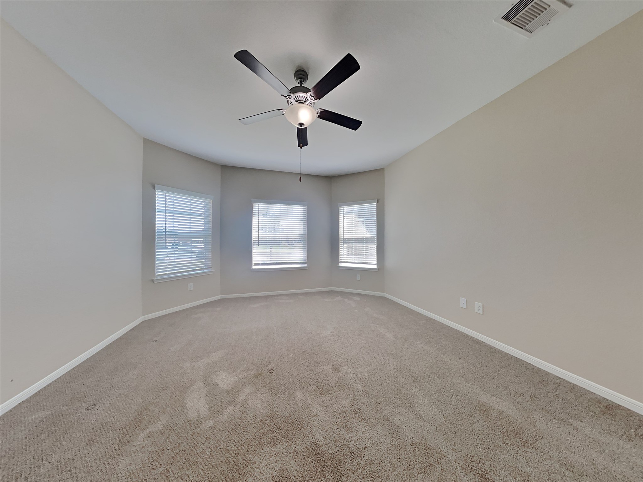 692 Totem Trail Drive Property Photo 7