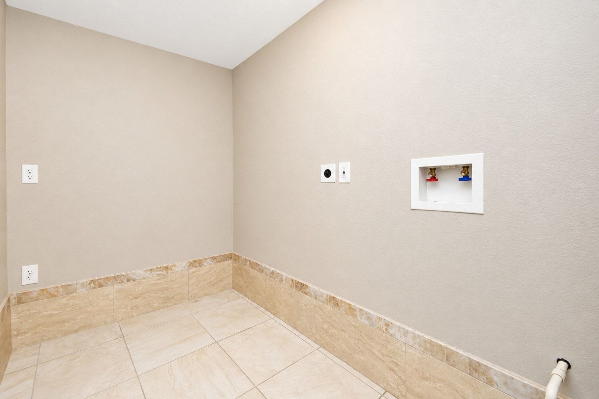 6010 Cypress Street Property Photo 28