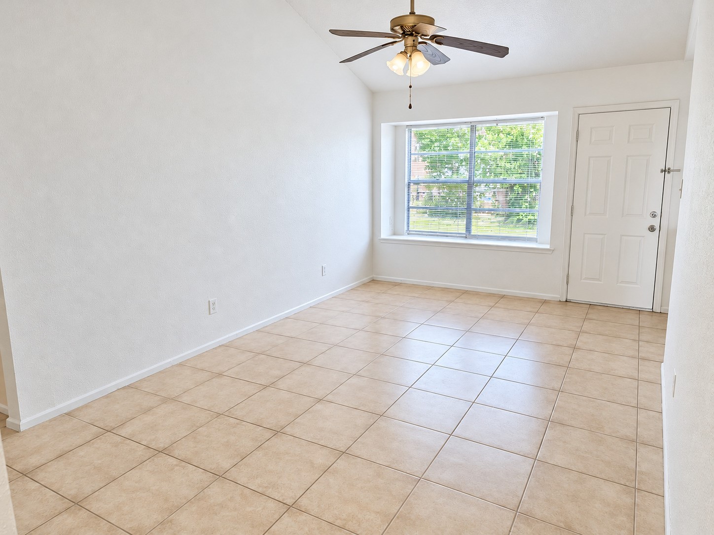 5150 Prairie Ridge Road Property Photo 4