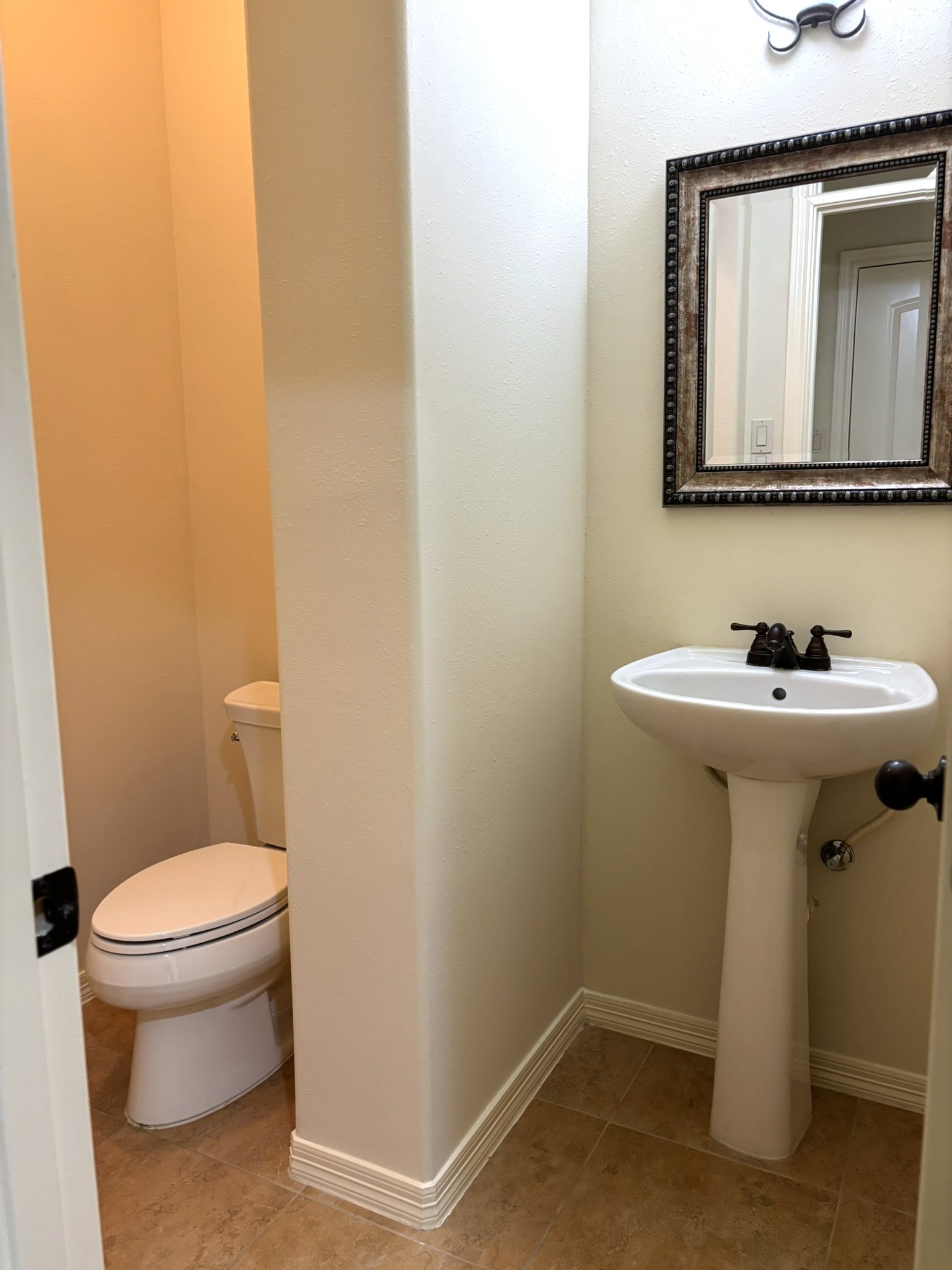 8413 Ketan Loch Court Property Photo 11