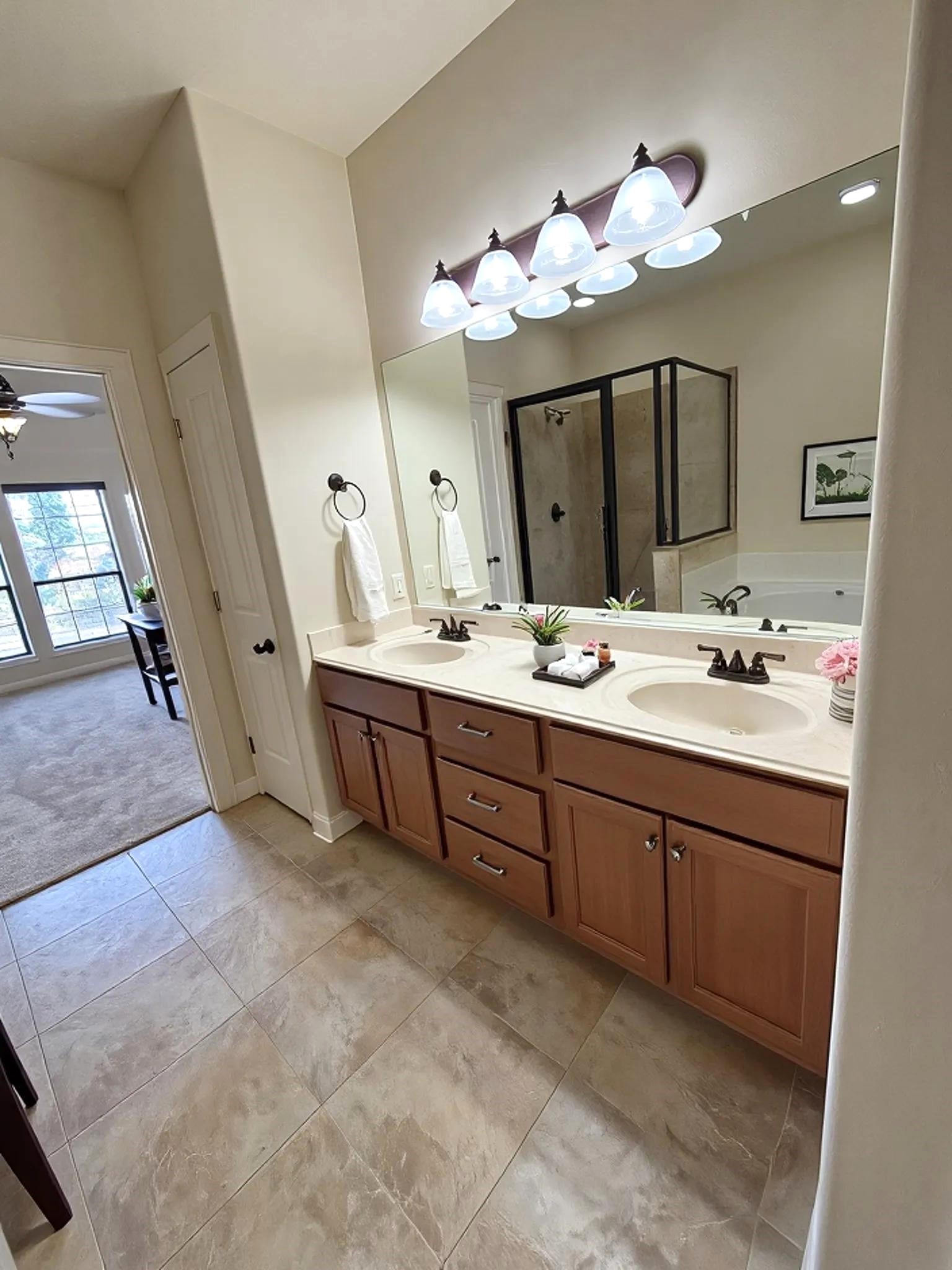 8413 Ketan Loch Court Property Photo 16