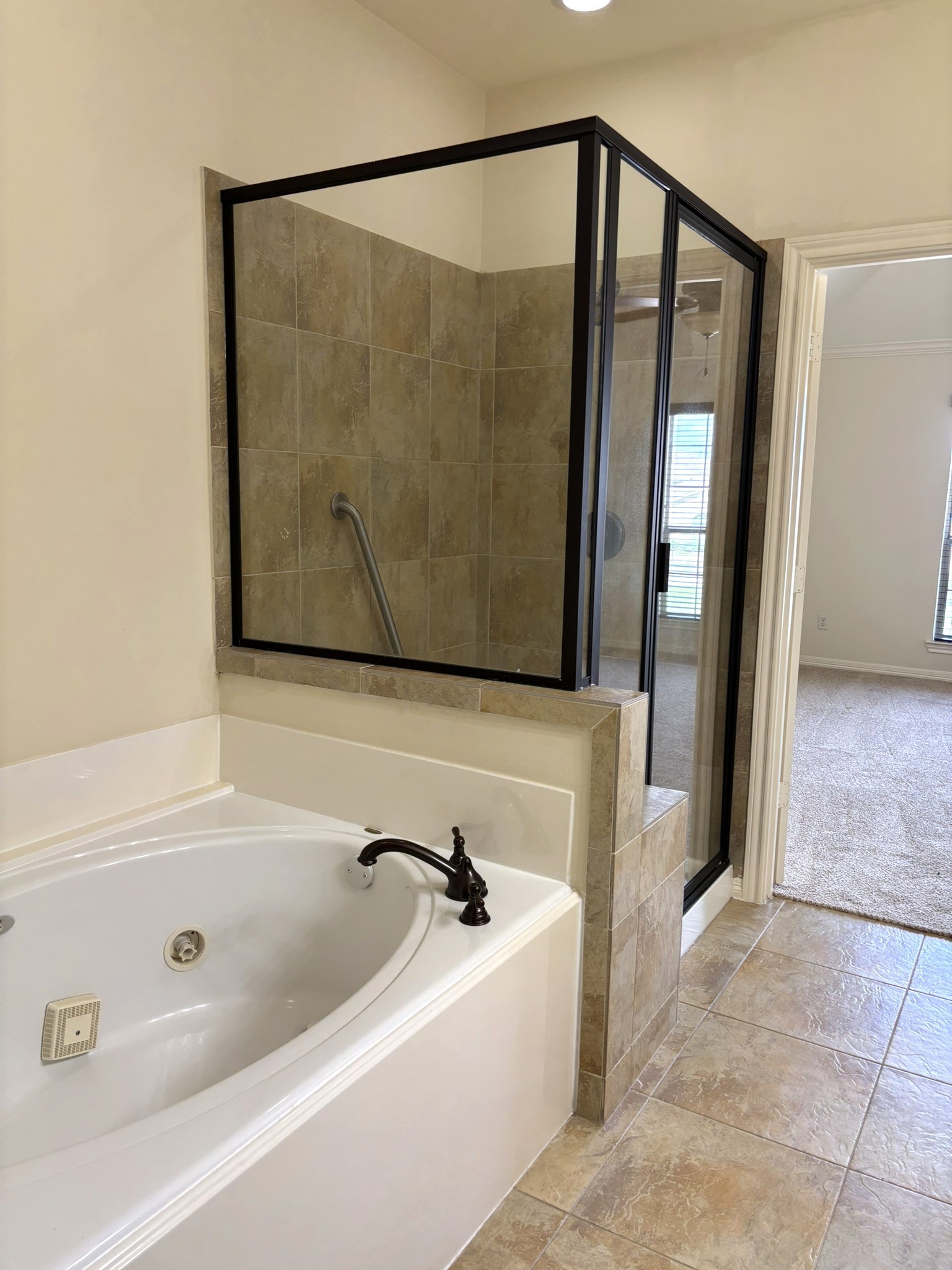 8413 Ketan Loch Court Property Photo 17