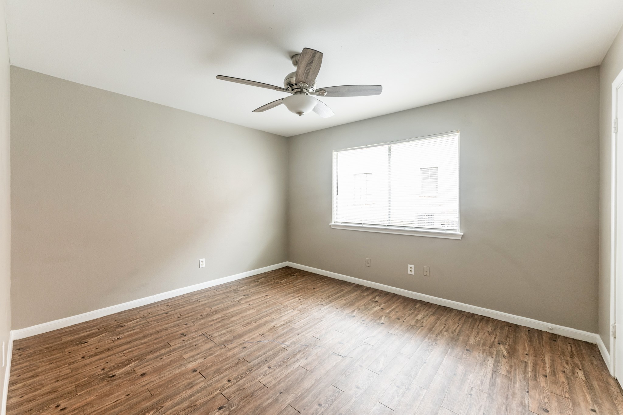 2402 Sycamore Avenue A1 Property Photo 14