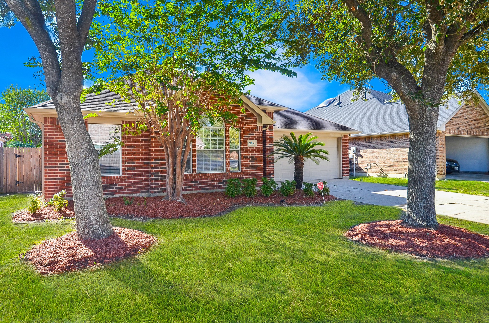 21231 River Knoll Lane Property Photo 2