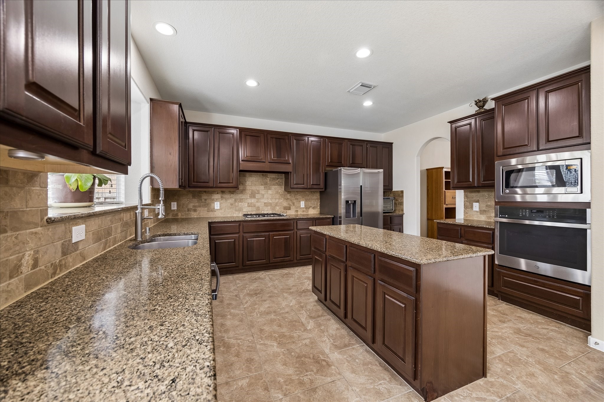 6115 Tarra Firma Drive Property Photo 12