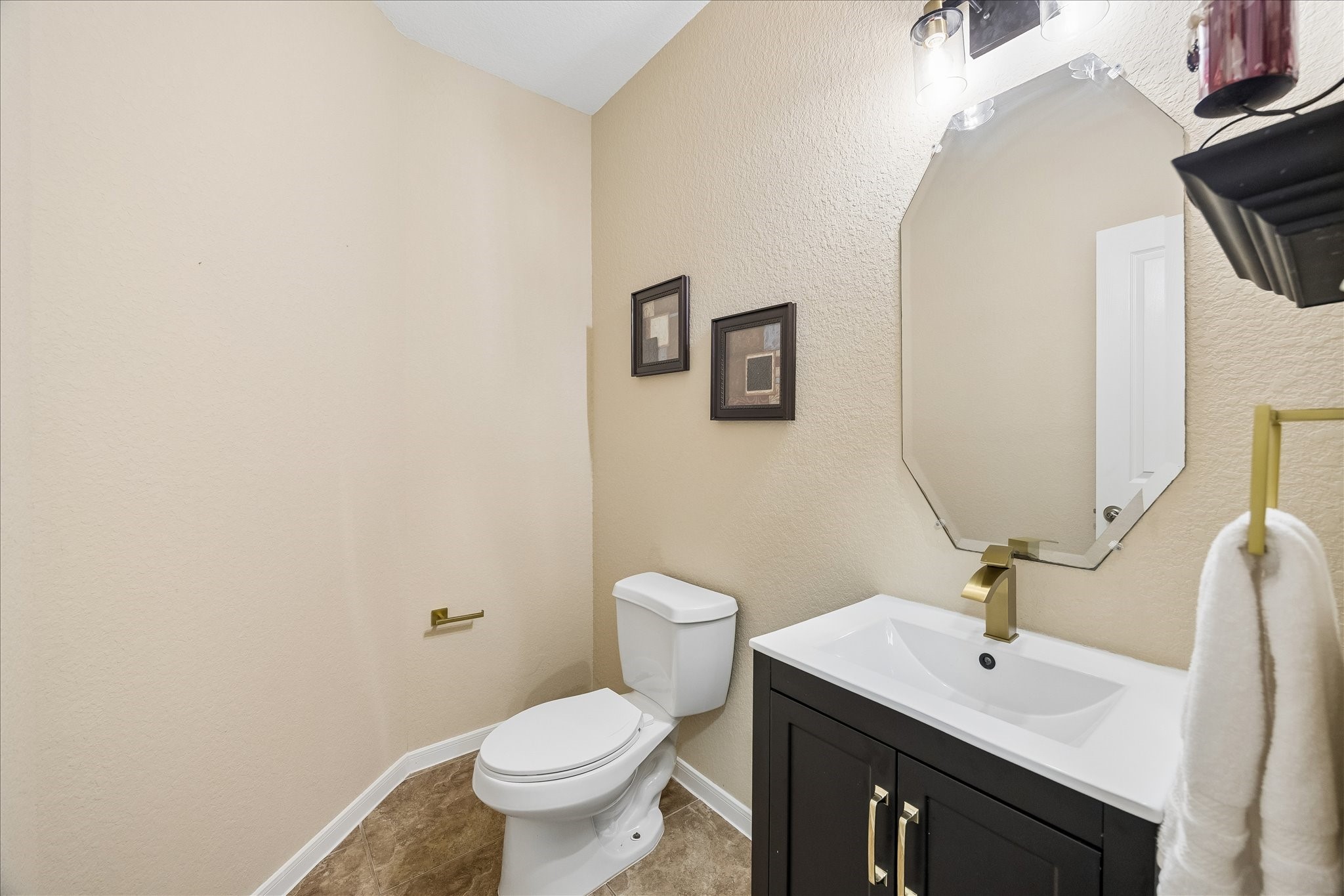 6115 Tarra Firma Drive Property Photo 16
