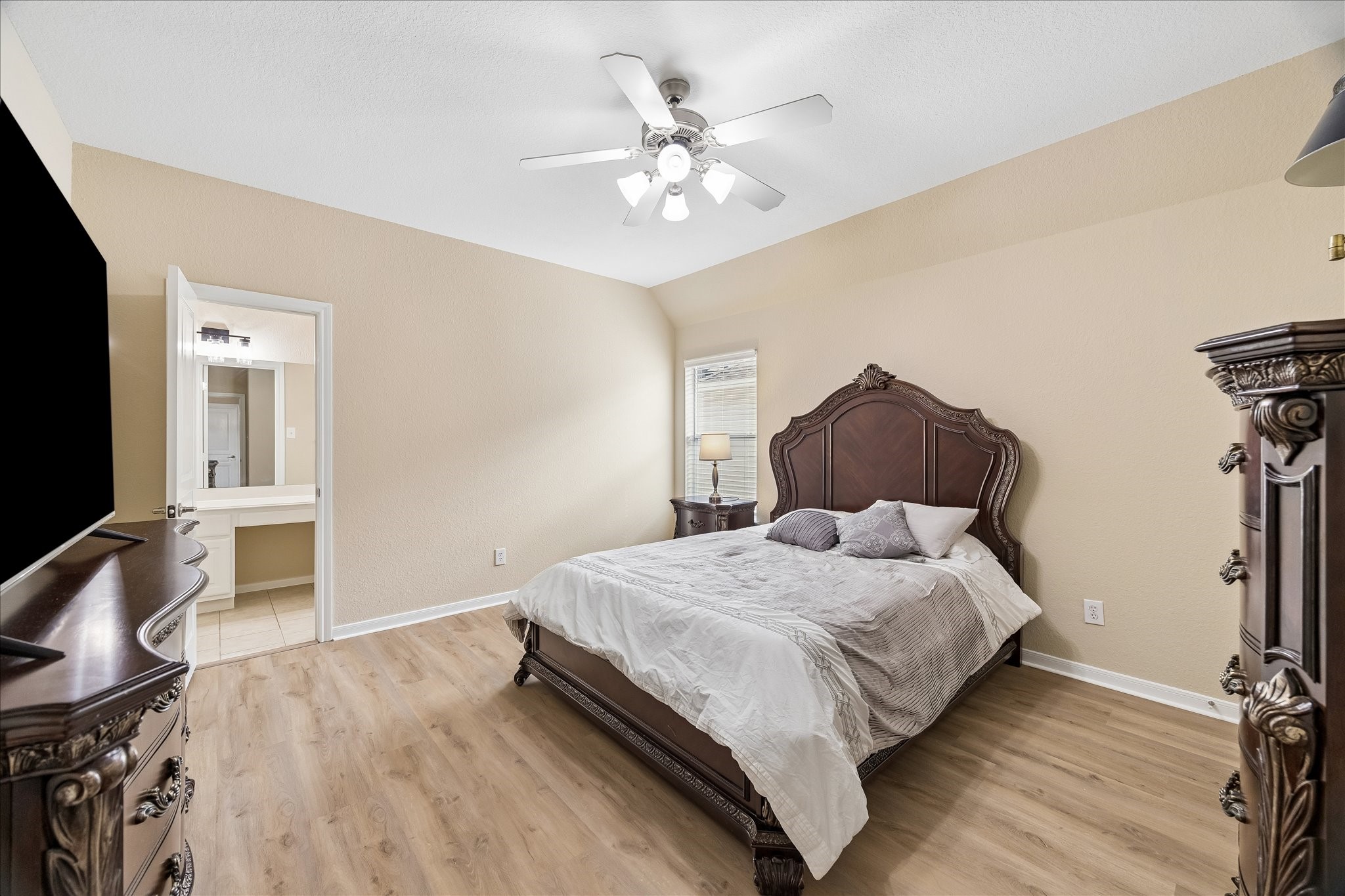 6115 Tarra Firma Drive Property Photo 23