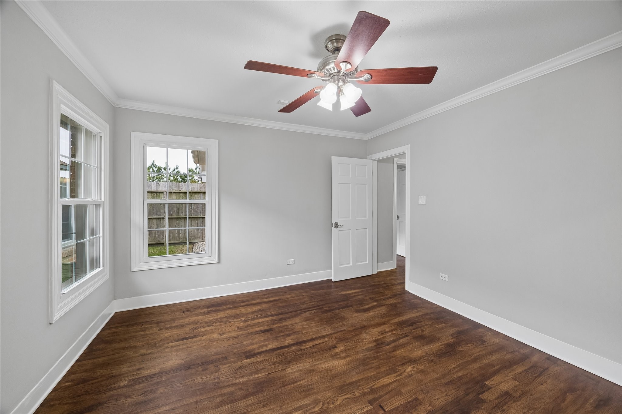 2108 White Oak Drive Property Photo 17