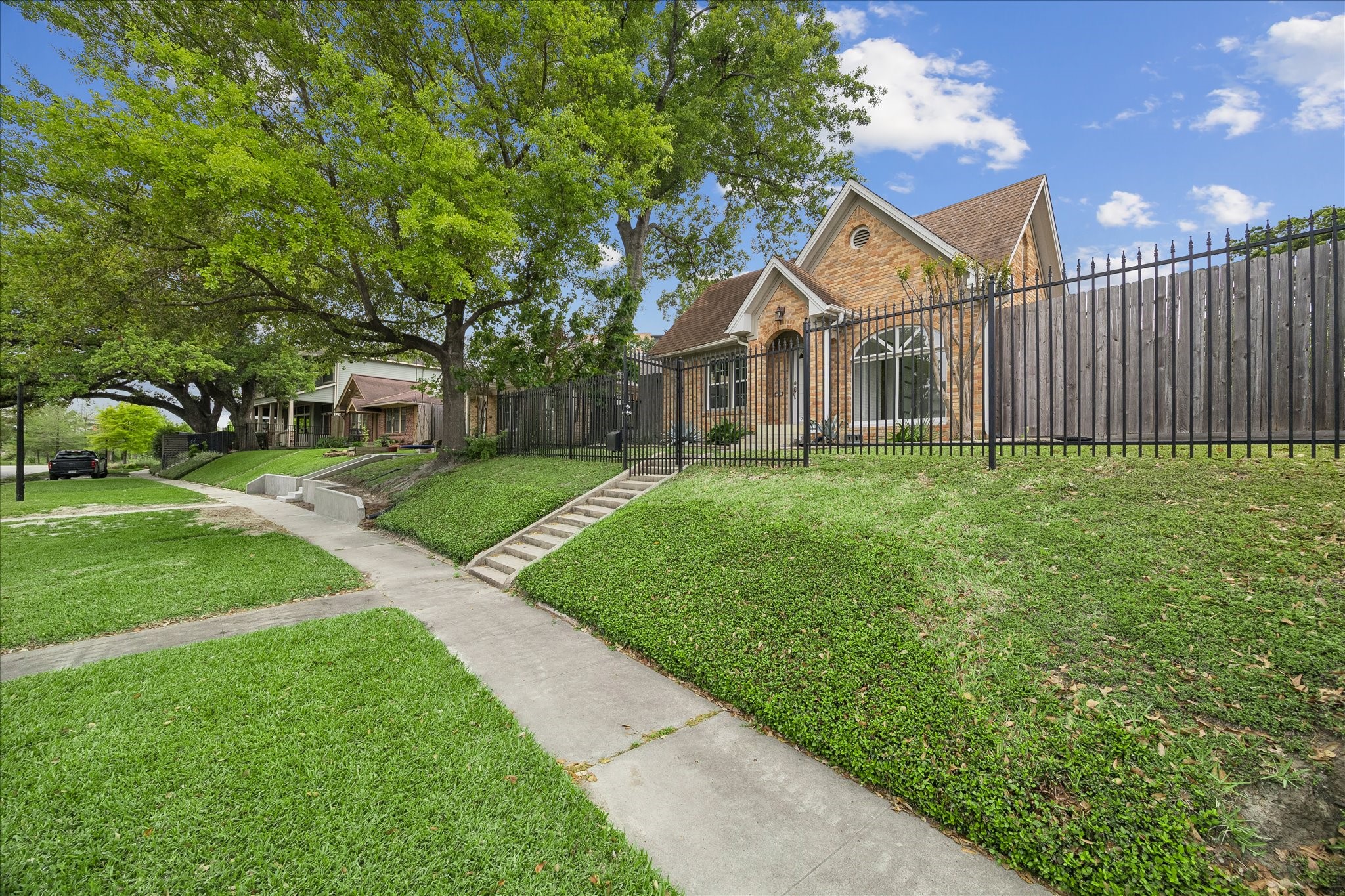2108 White Oak Drive Property Photo 27