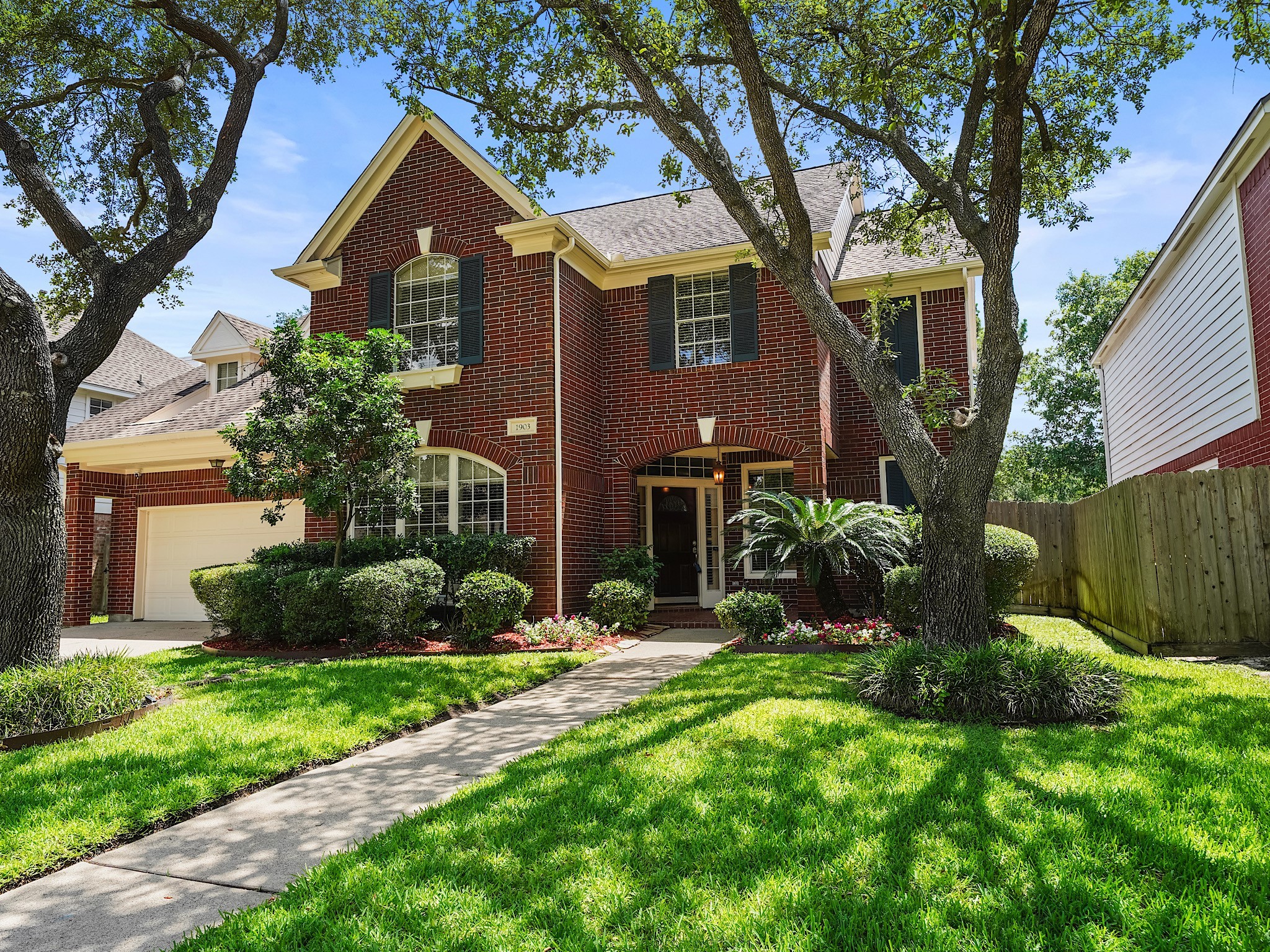 1903 Garden Terrace Drive Property Photo 1