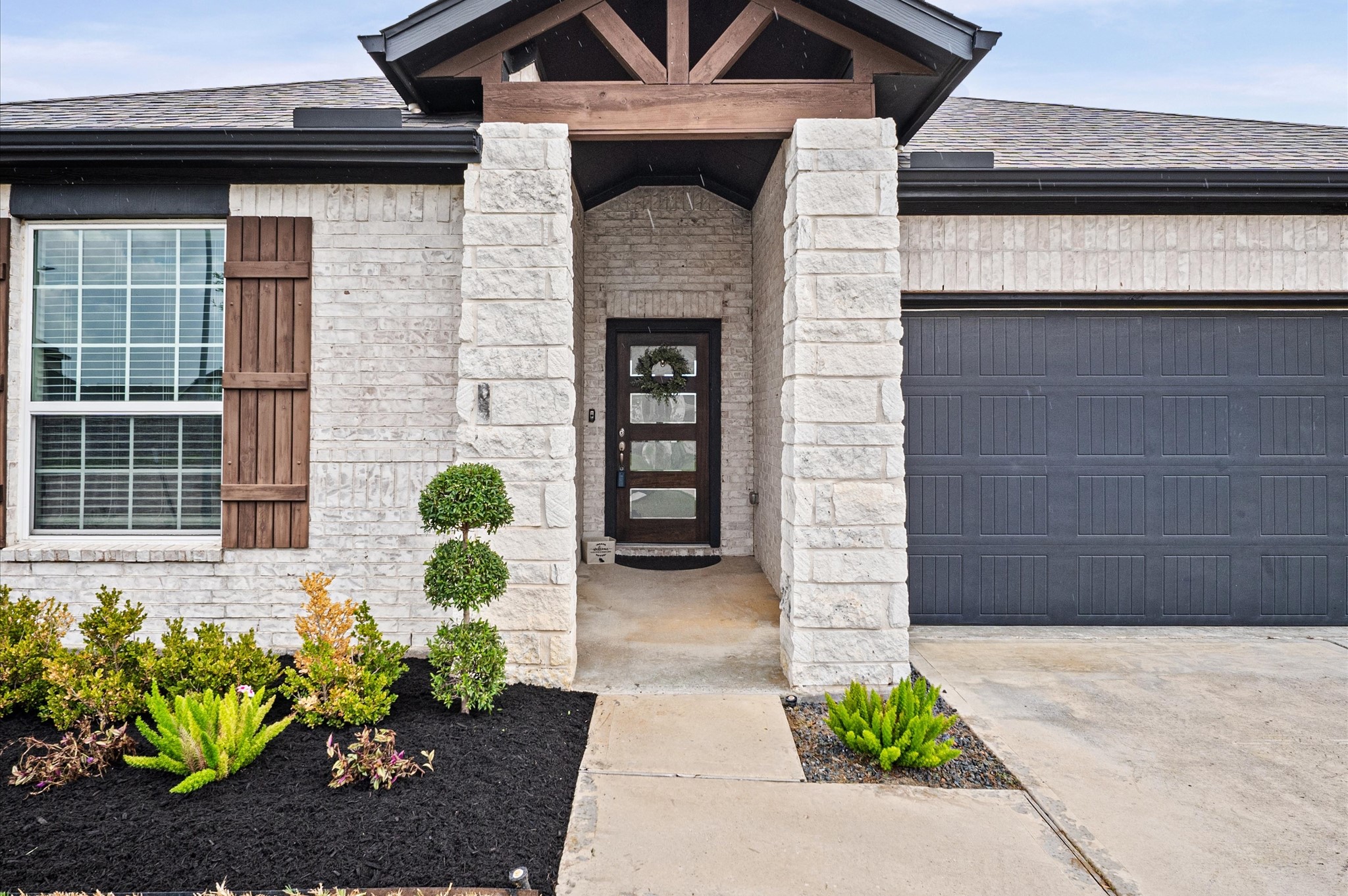 31414 Sandpiper Creek Drive Property Photo 5