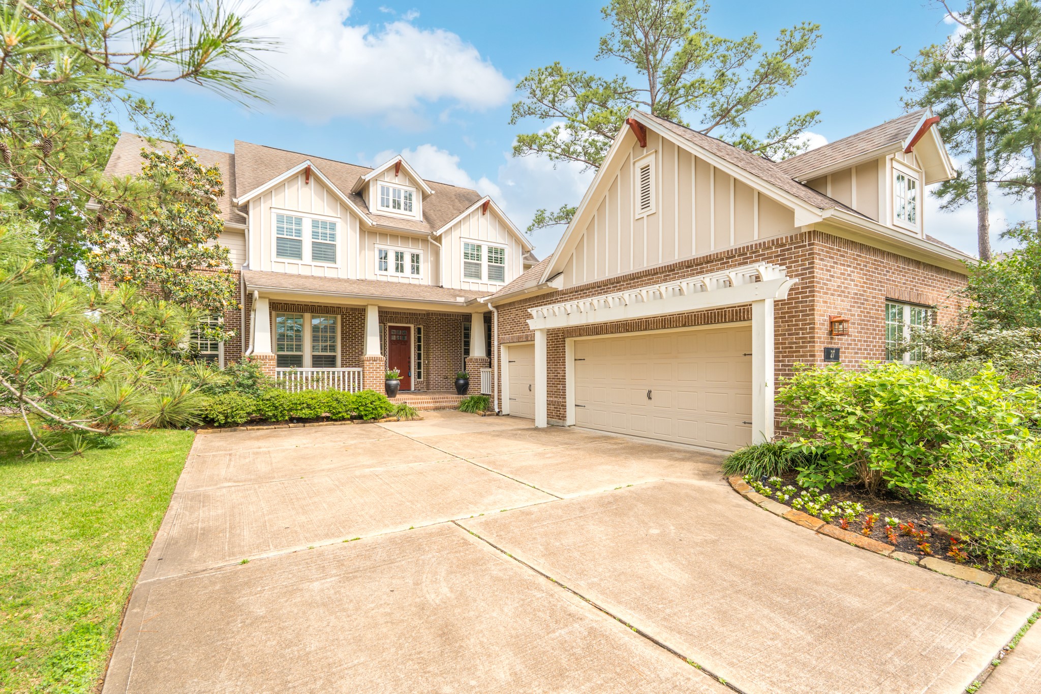 27 Hedgedale Way Property Photo 1